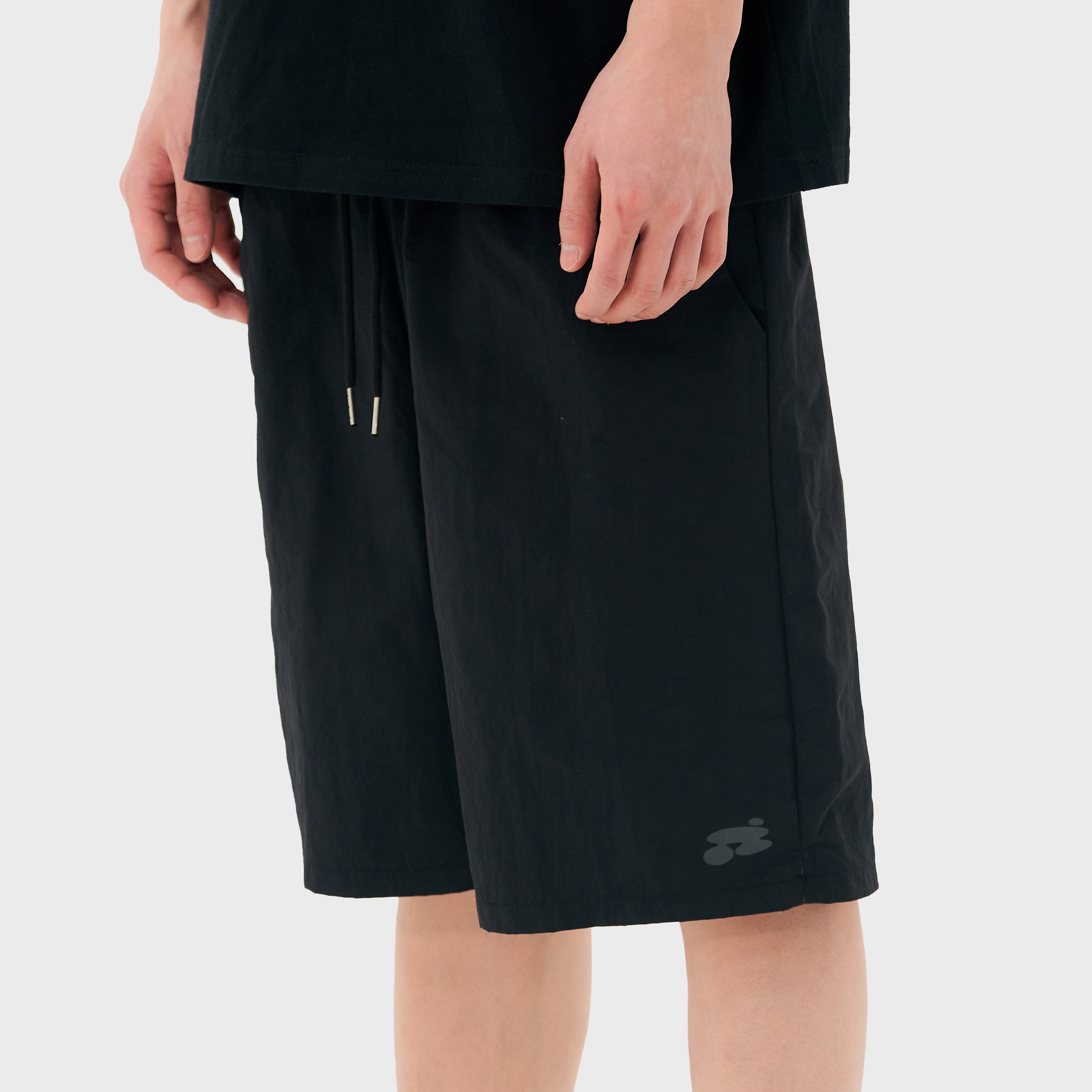 [NK] Muggy Shorts (Black)_K23QC124