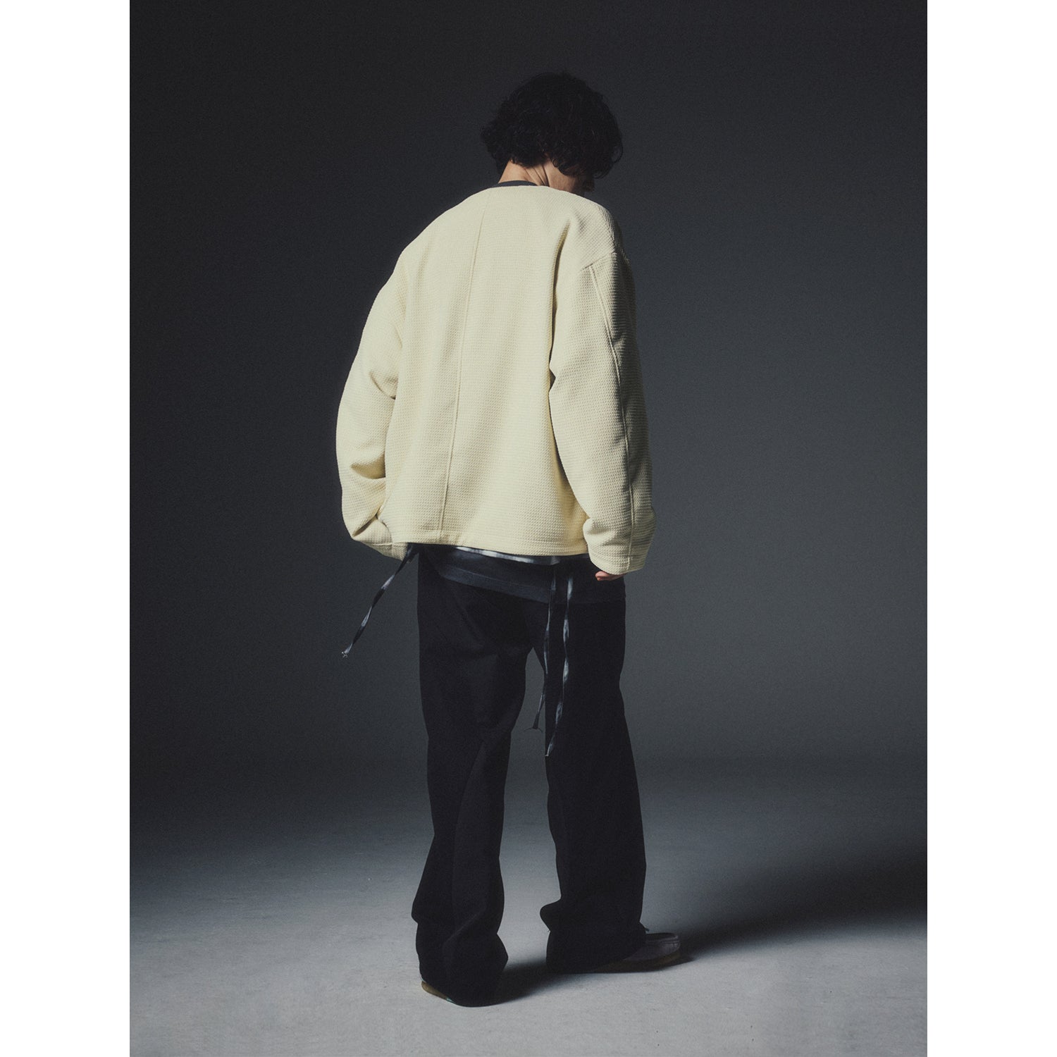 V-LOW HAND EMBROIDERY JACKET_ECRU