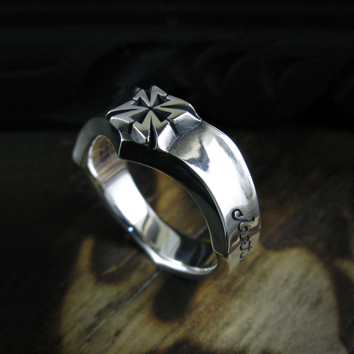Destiny Ringlet silver ring