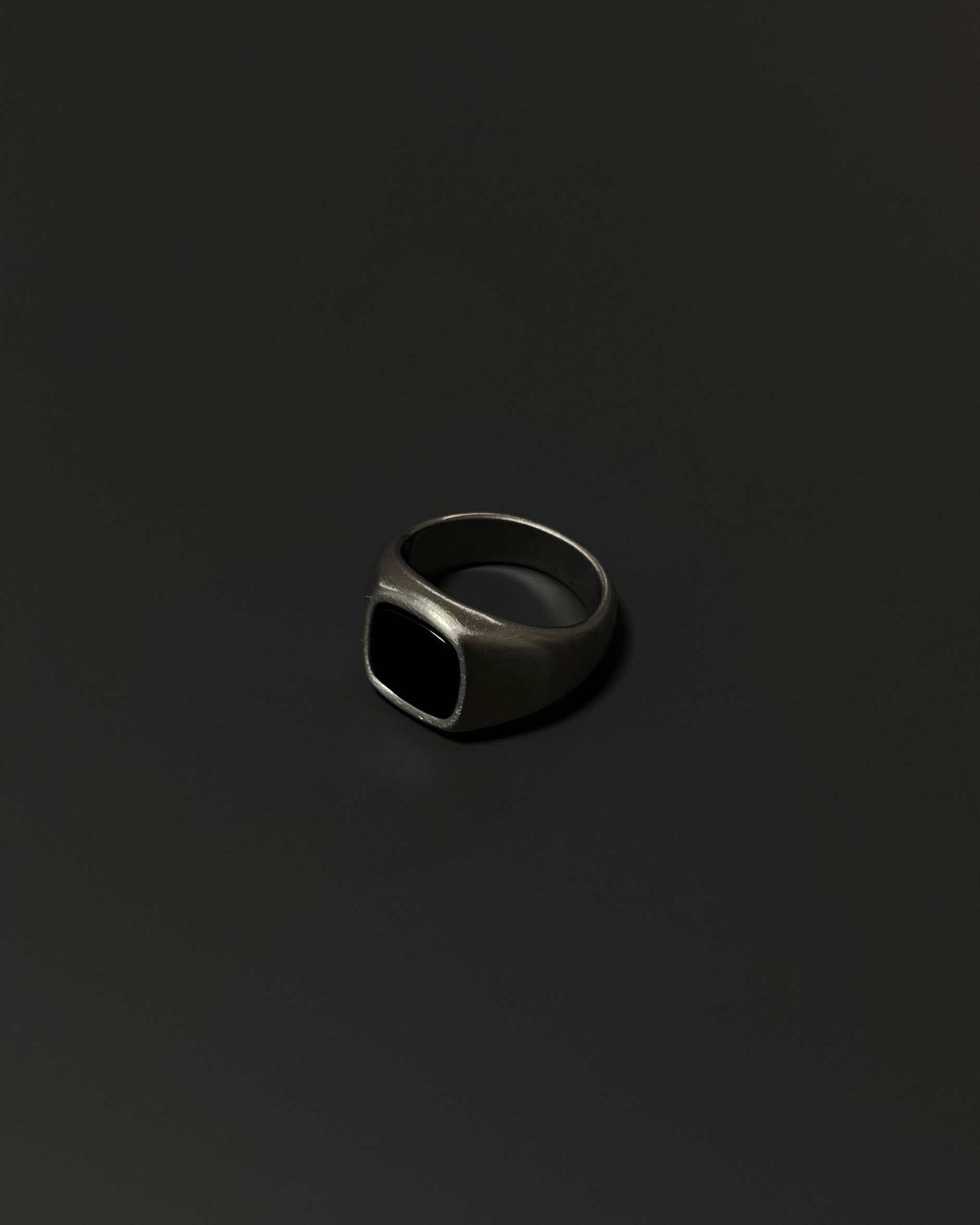 bold onyx ring