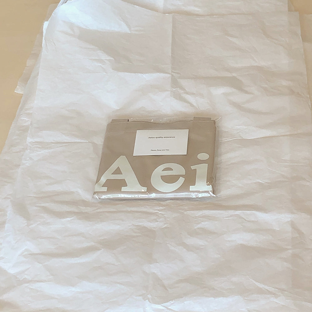 Aeiou Logo Bag (Cotton 100%) Soybean milk