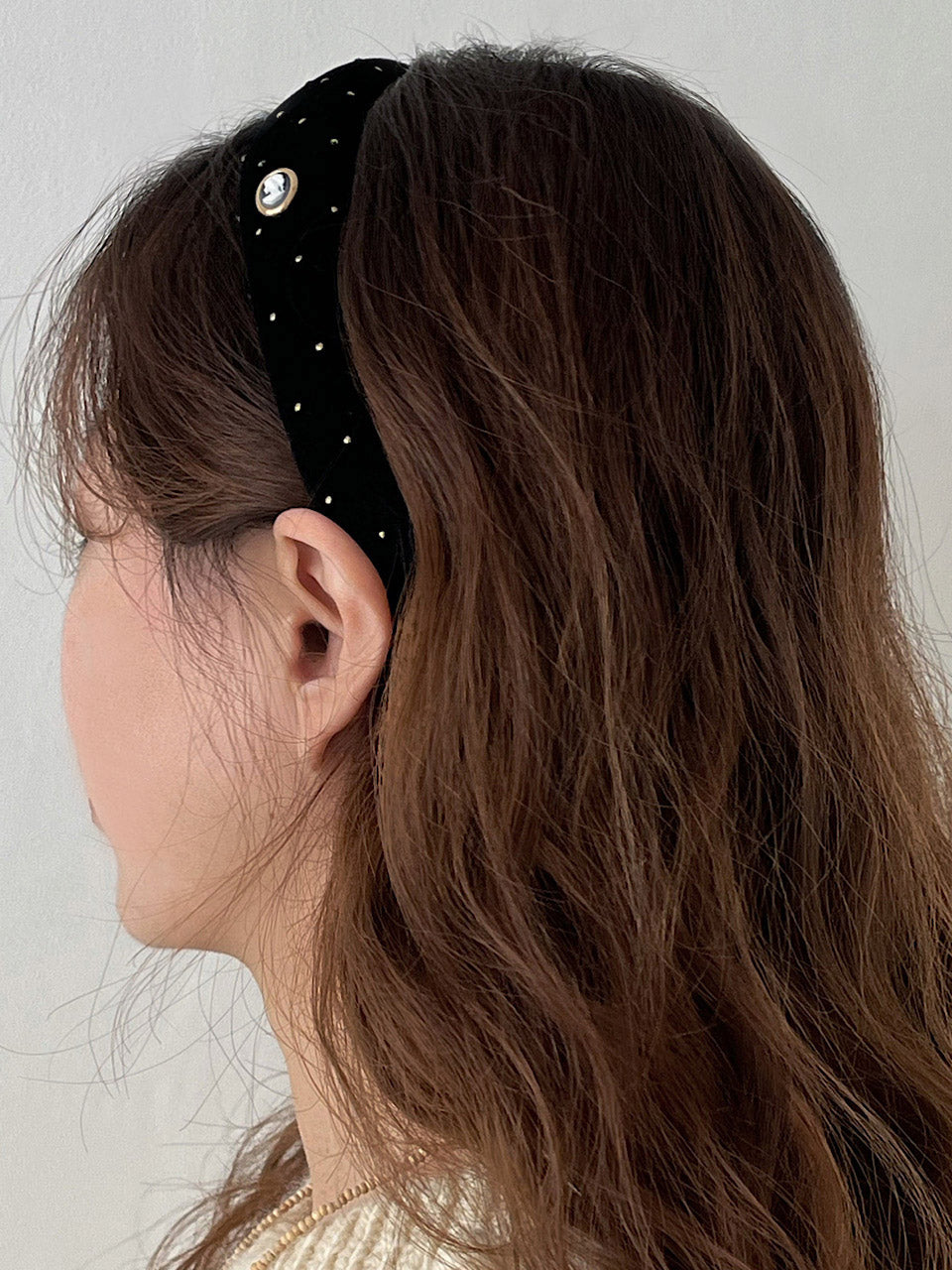 Cameo Gold Dot Velvet Volume HairBand [Black]