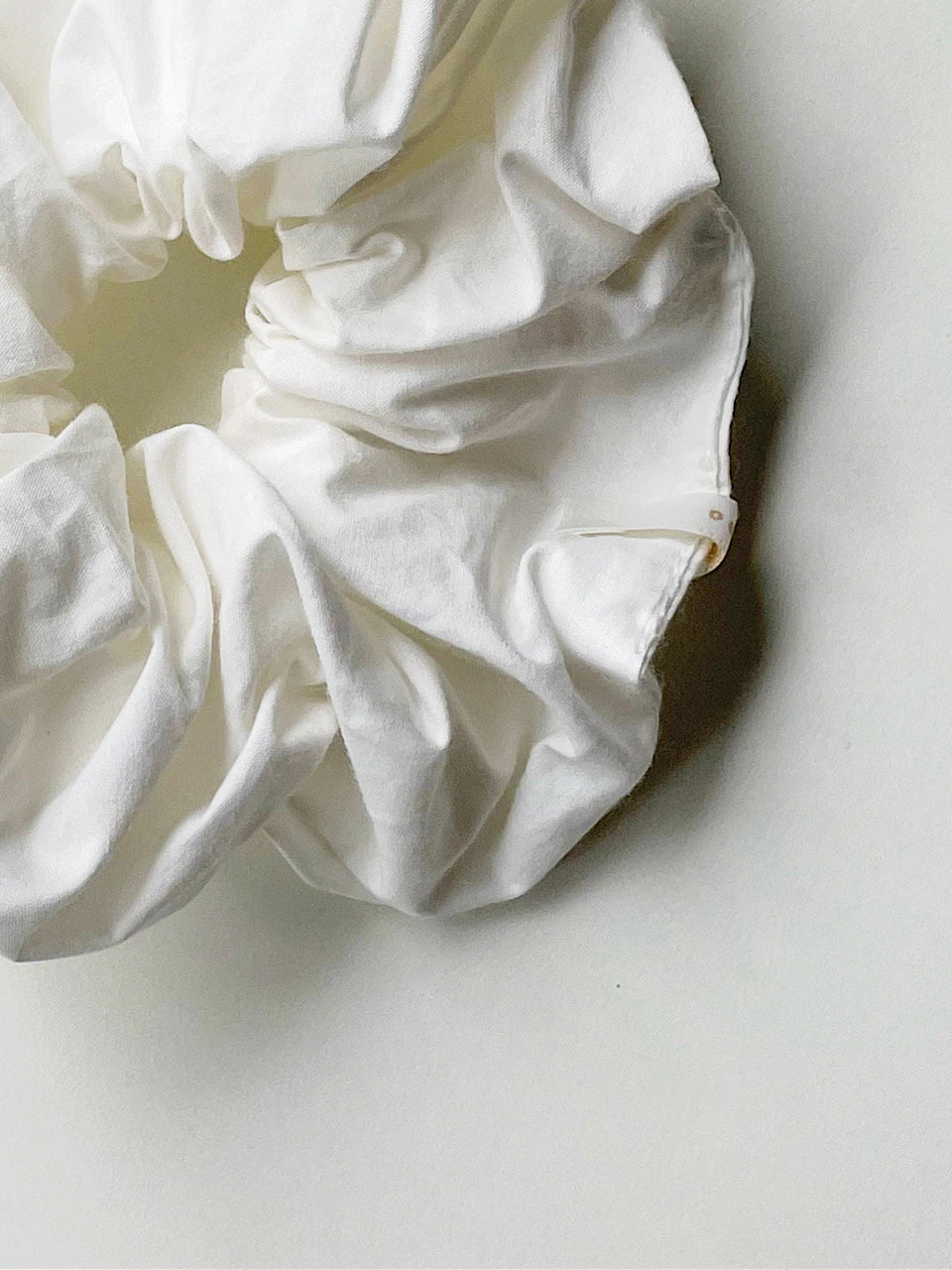 oar Vintage Shirt Scrunchie [White]