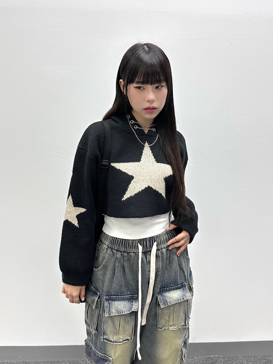 Triple-Star Crop Hood Knitwear