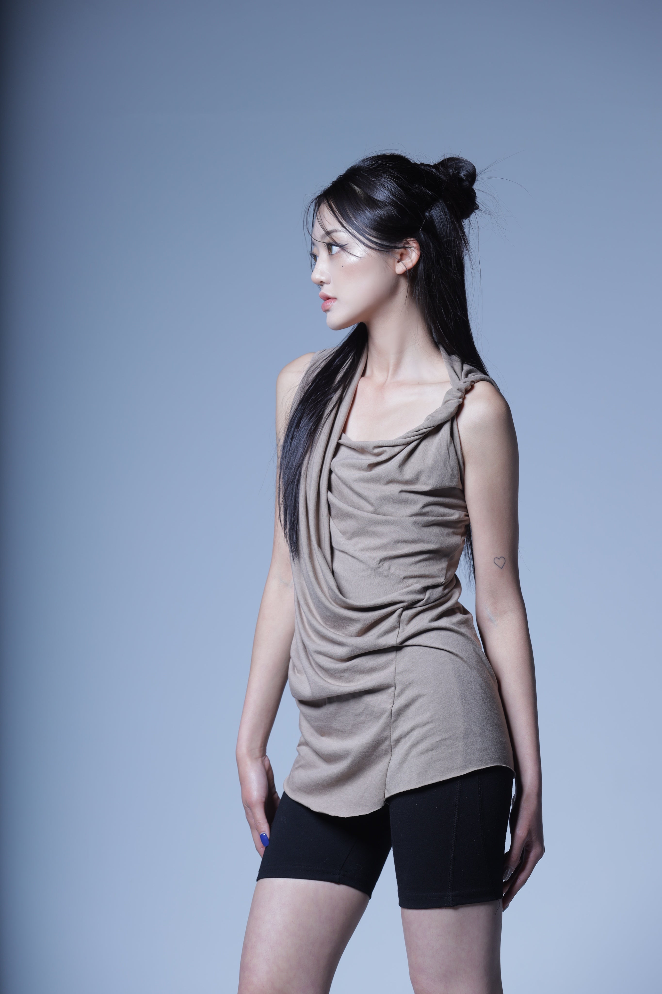 04.DRAPE DRESS TOP MOCHA