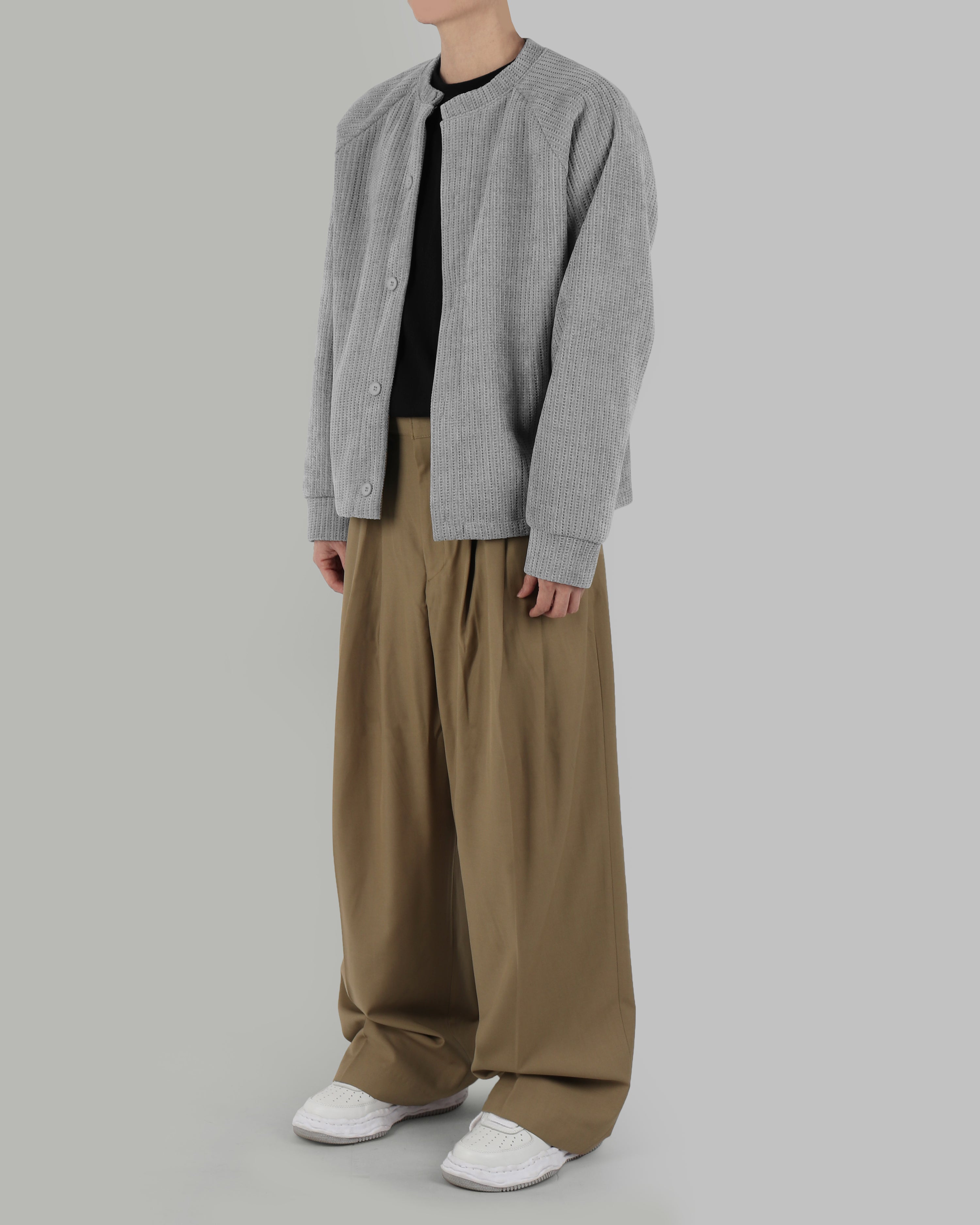 Multi tuck wide slacks