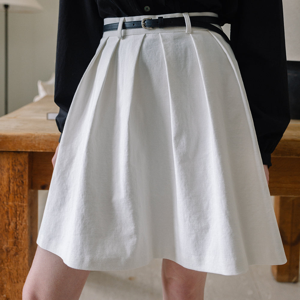 Belt Pleats Skirt - Ivory