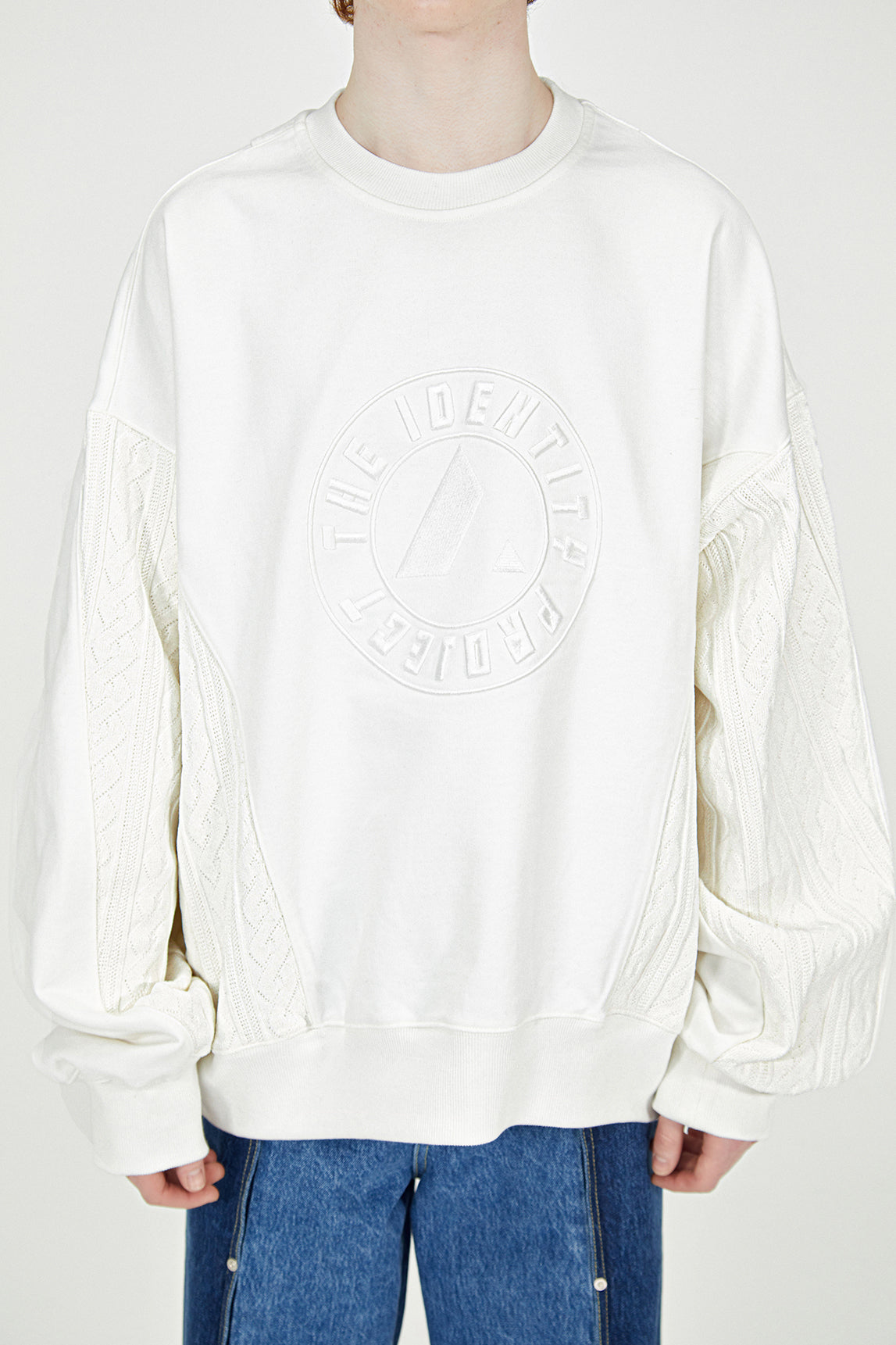 Cable knit embo sweatshirts (Whisper white)