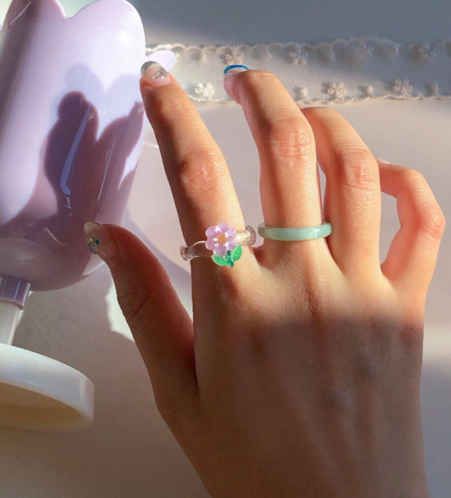 Pastel Flower Acrylic Rings (2 colors)