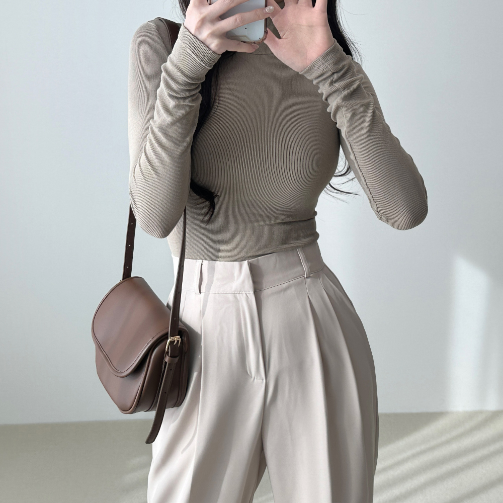 Soft turtleneck Long sleeved