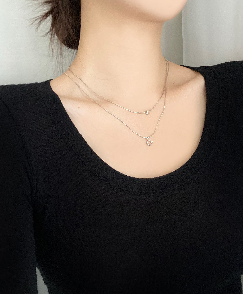 Layered simple moon necklace