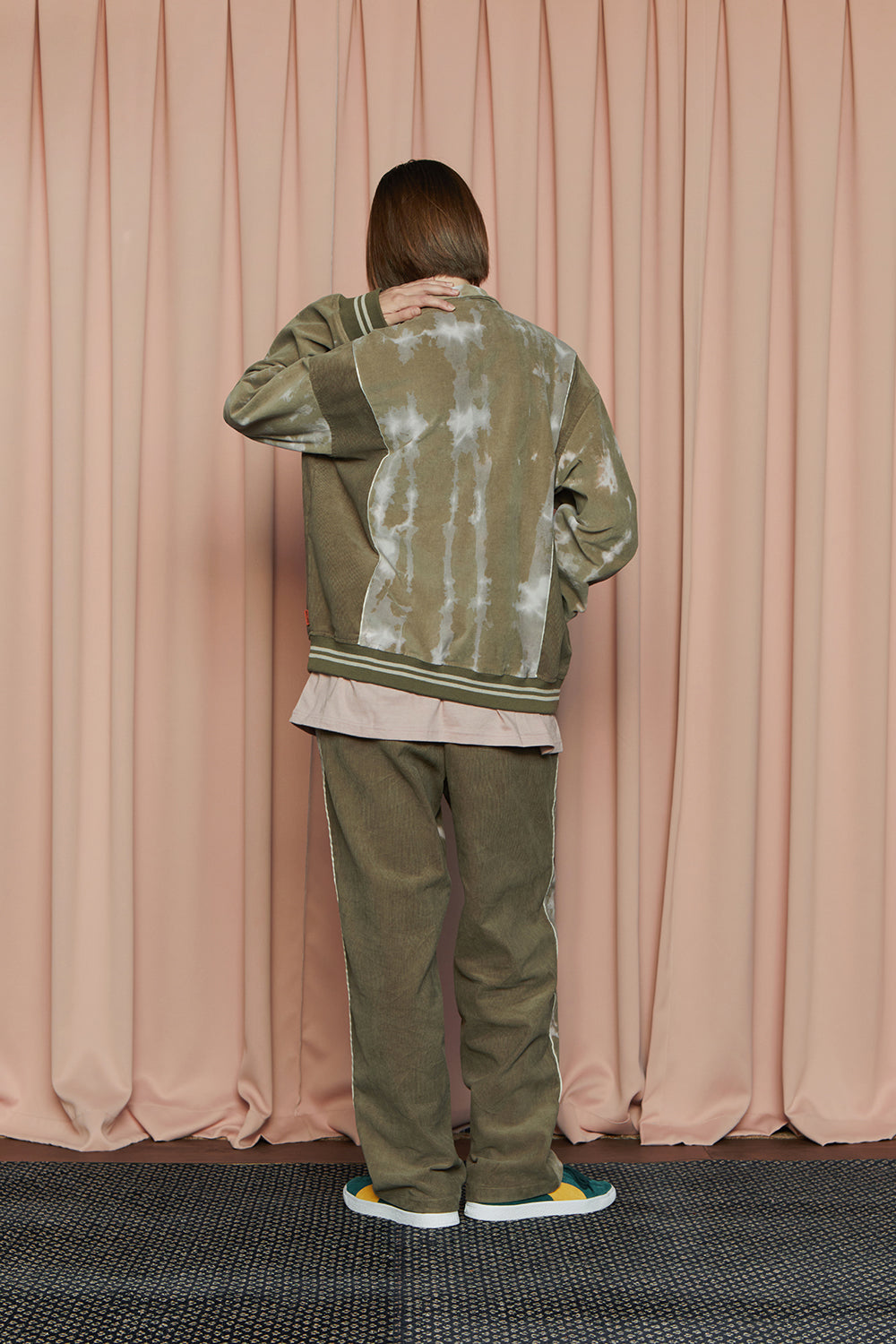 VELOUR CORDUROY PANTS / KHAKI