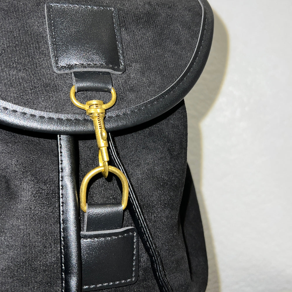 Classic suede hook back pack (Black)