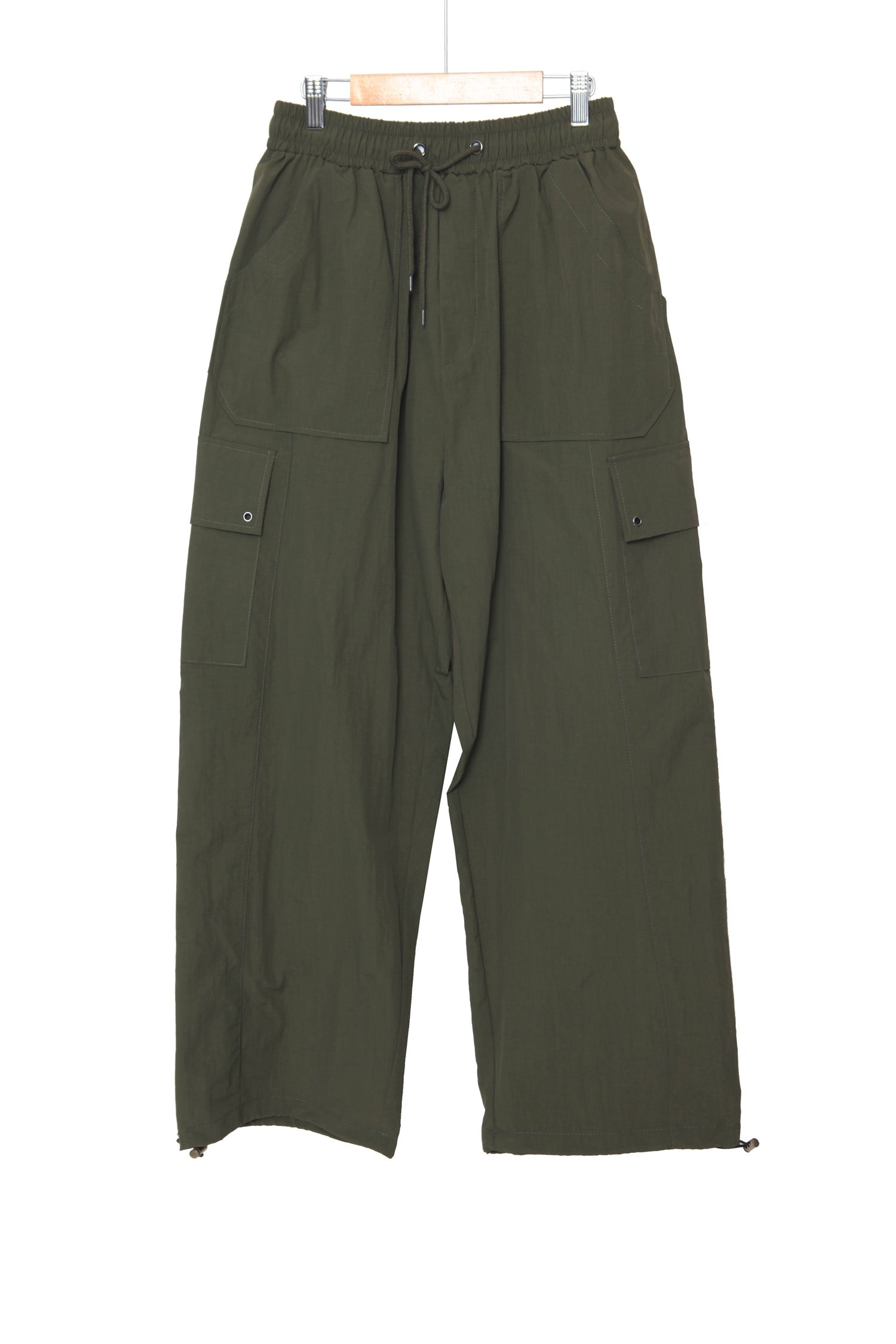 eyelet pocket cargo pants