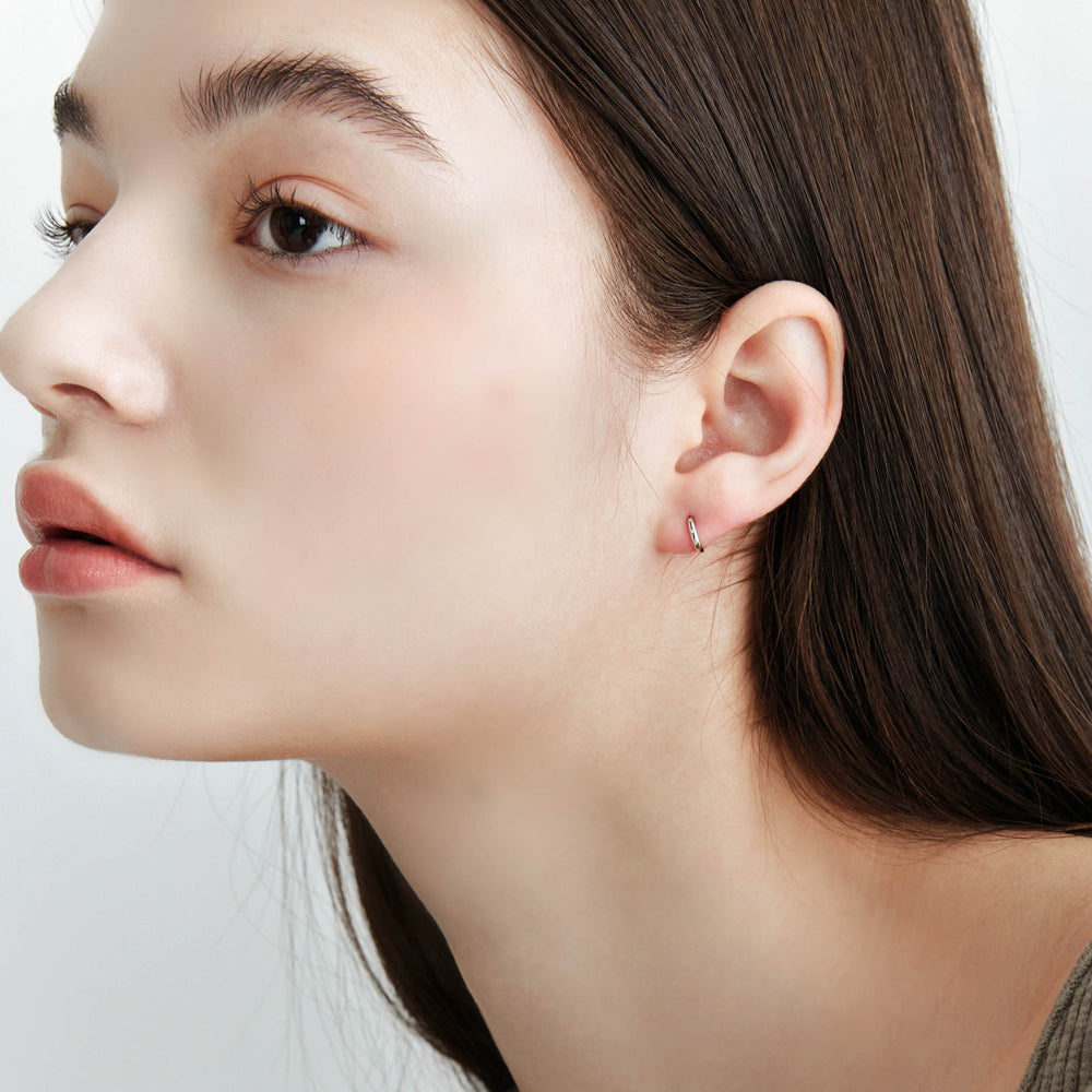 [925 SILVER] Basic One touch Earring