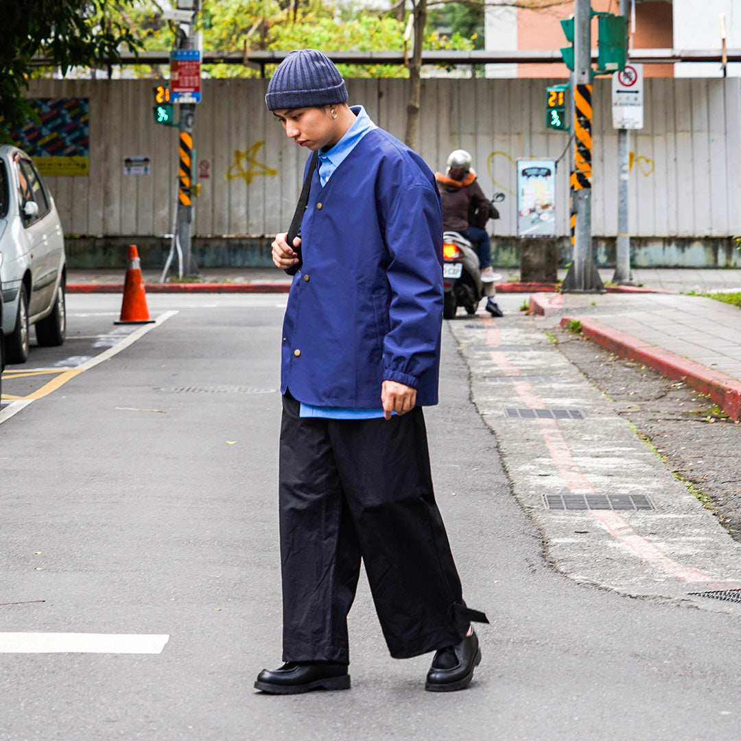 和風の裾ボタン付きストレートパンツ