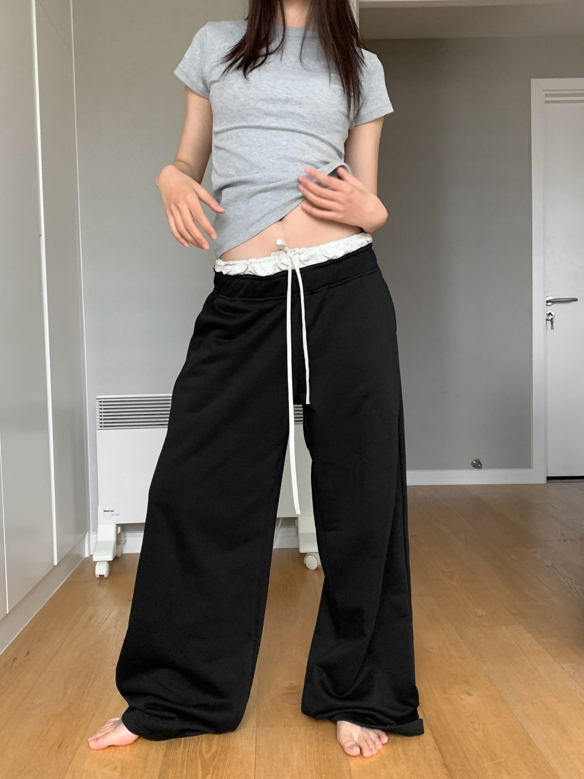 Layered banding black wide pants