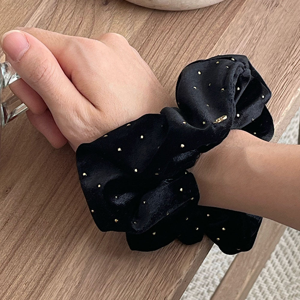 Cameo Gold Dot Velvet Volume Scrunchie [Black]