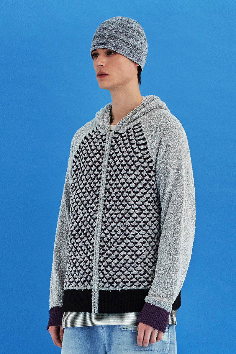 EMBOSSING CLOVER KNIT ZIP-UP HOODIE / GREY