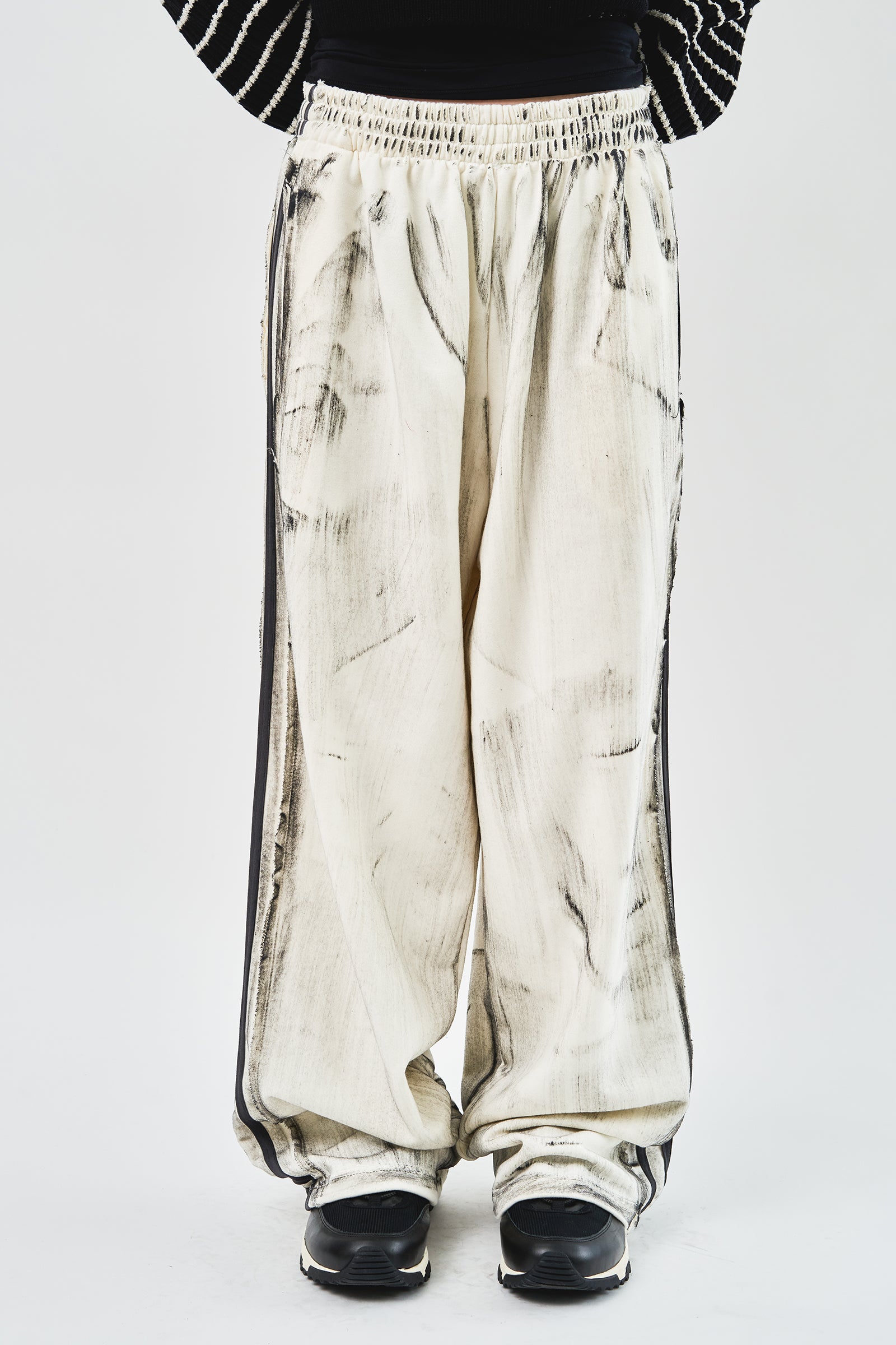 Tom Dirty Washed Track Pants (2color)