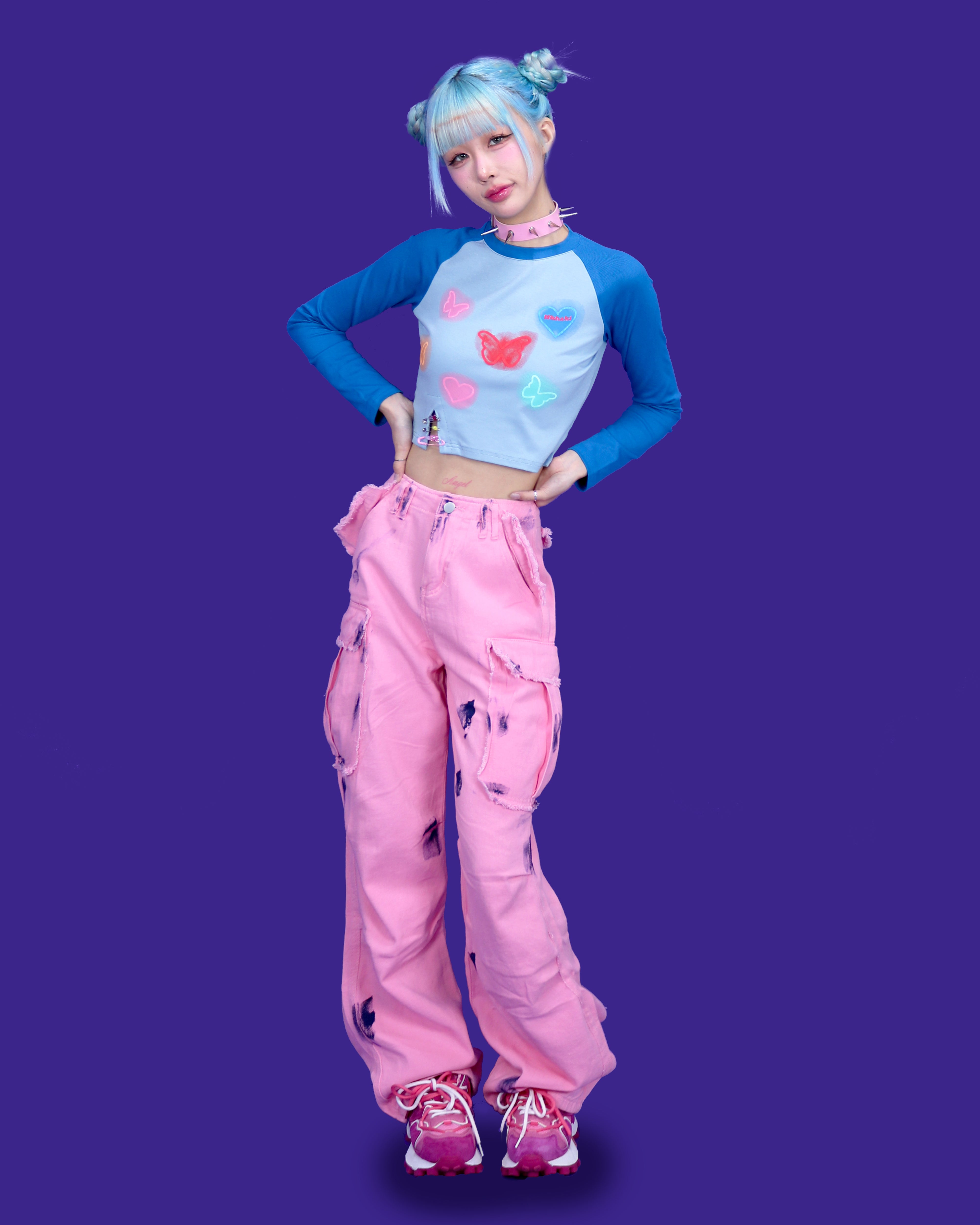 pinky painting cargo pants