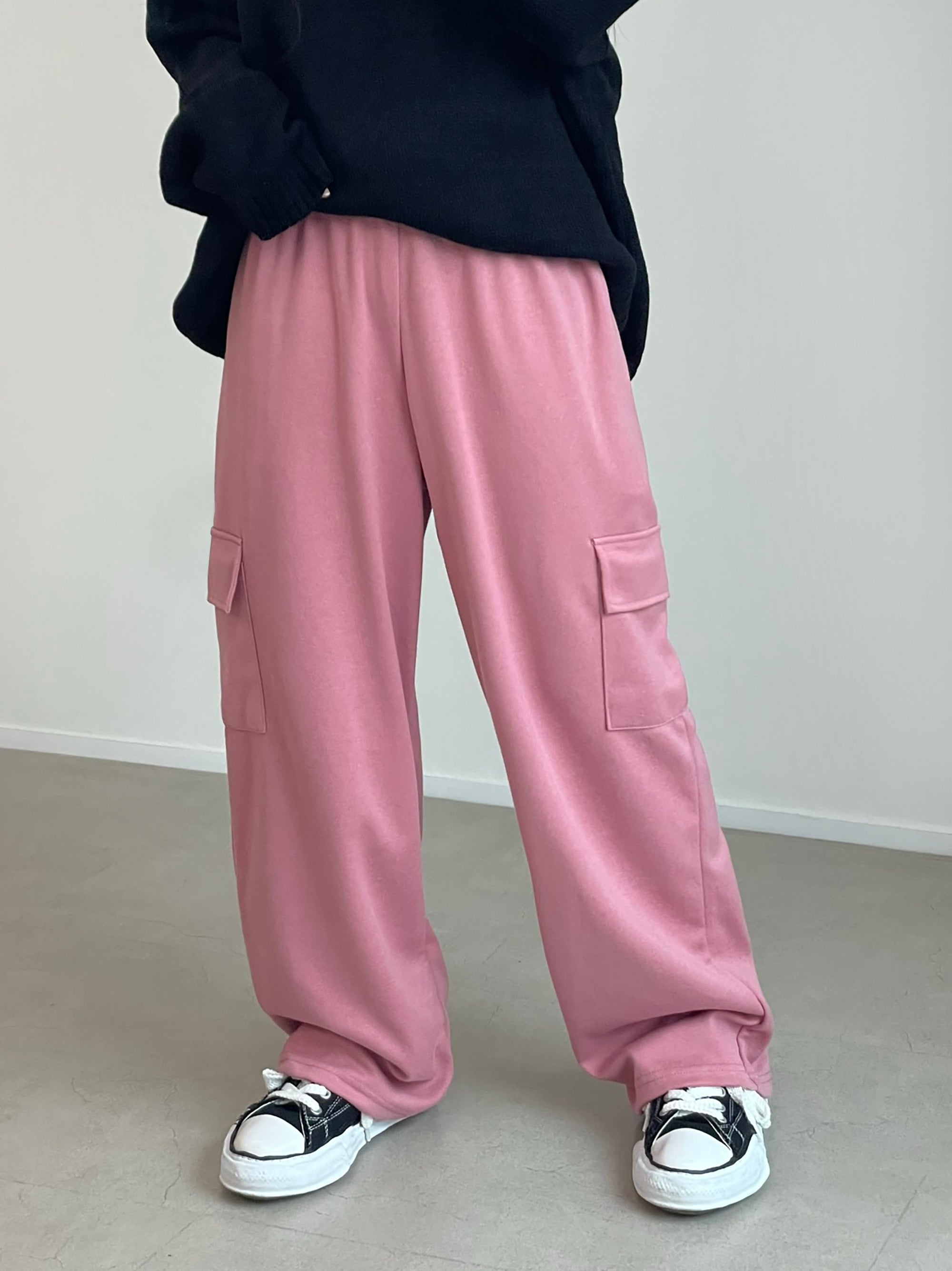 W pocket wide sweatpants