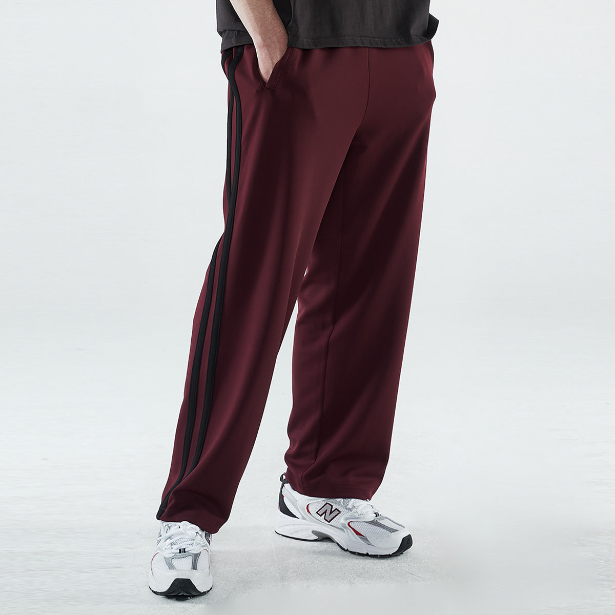 [fleece]TWO LINE WIDE TRACK PANTS (CP0146g-1)