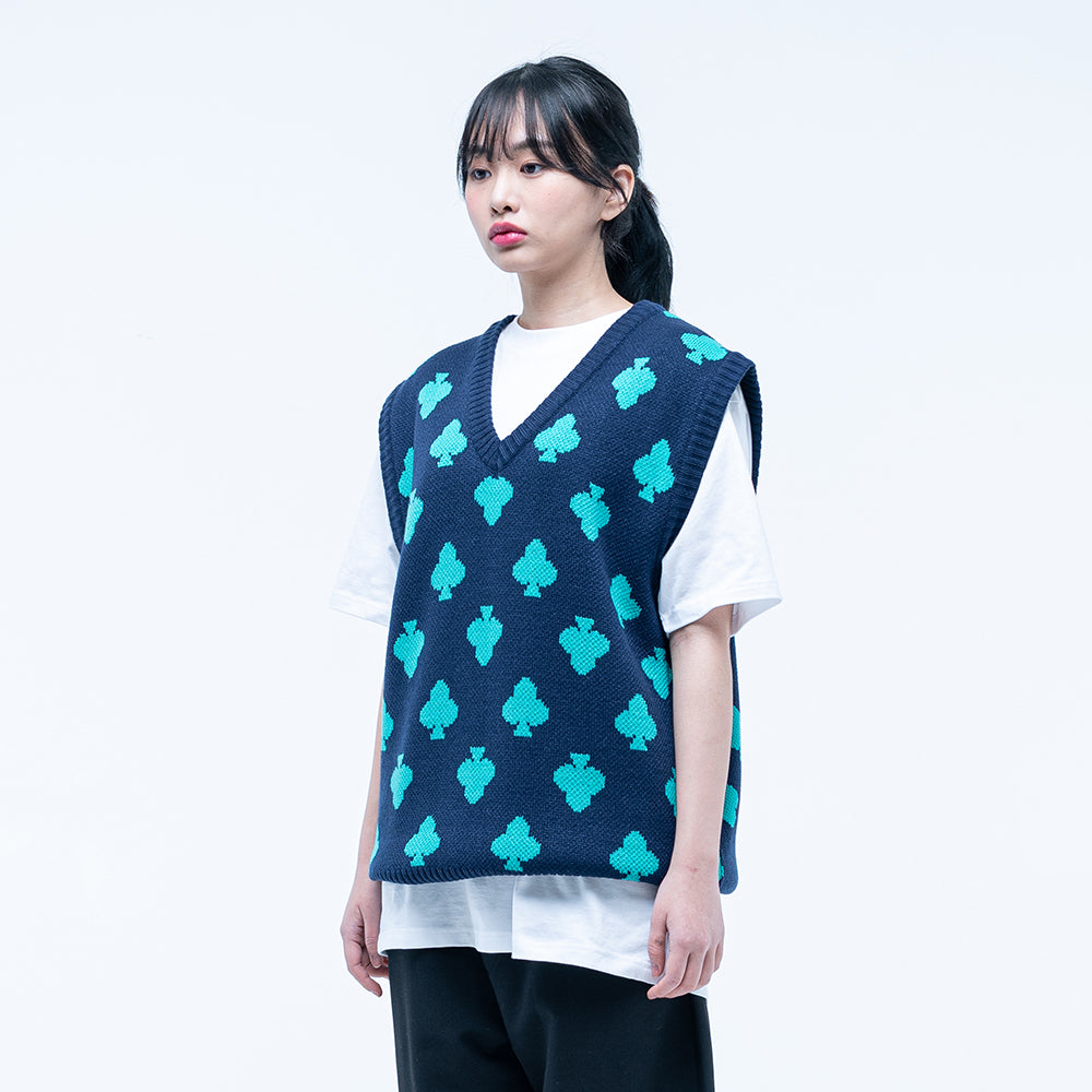 CLOVER PATTERN KNIT VEST