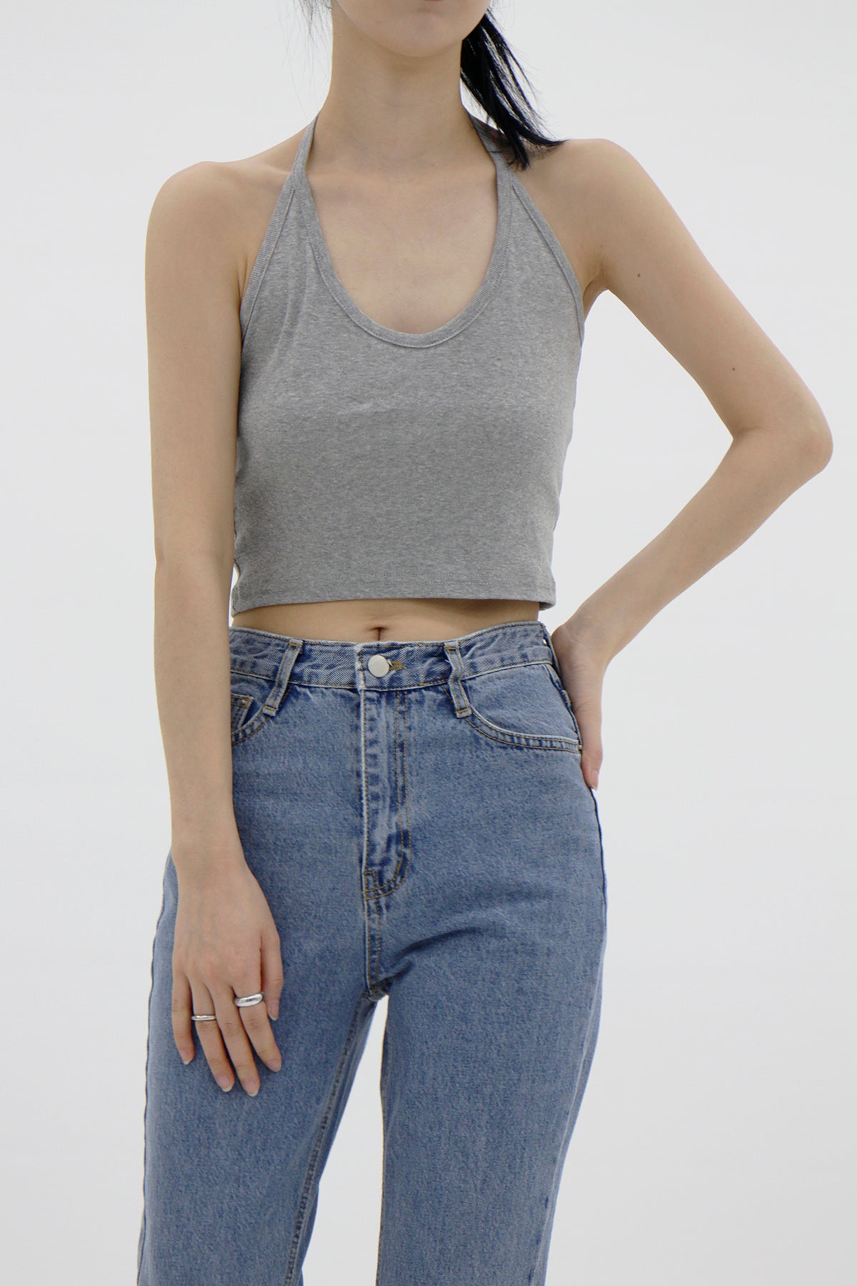 Cropped halterneck sleeveless (3color)