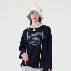 CHERRY CAKE GRAPHIC RIB POINT SWEATSHIRT [NAVY]