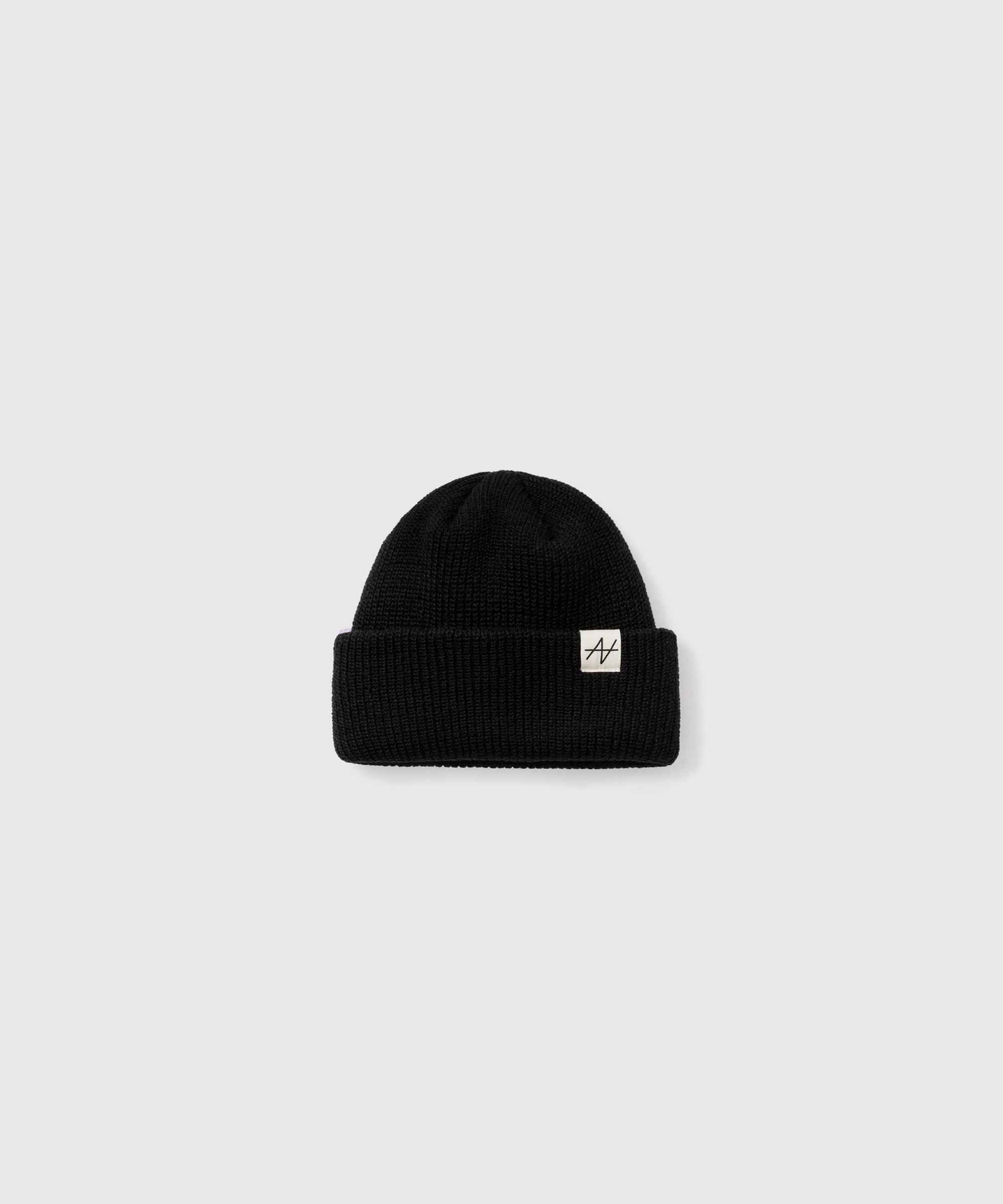 Nieeh Beanie