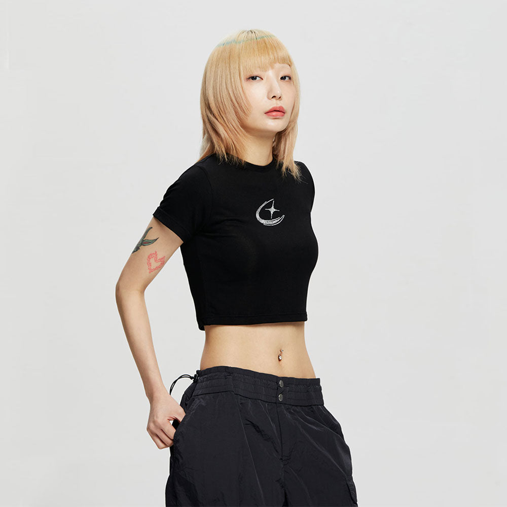 CRYSTAL SYMBOL CROP T-SHIRT_BK