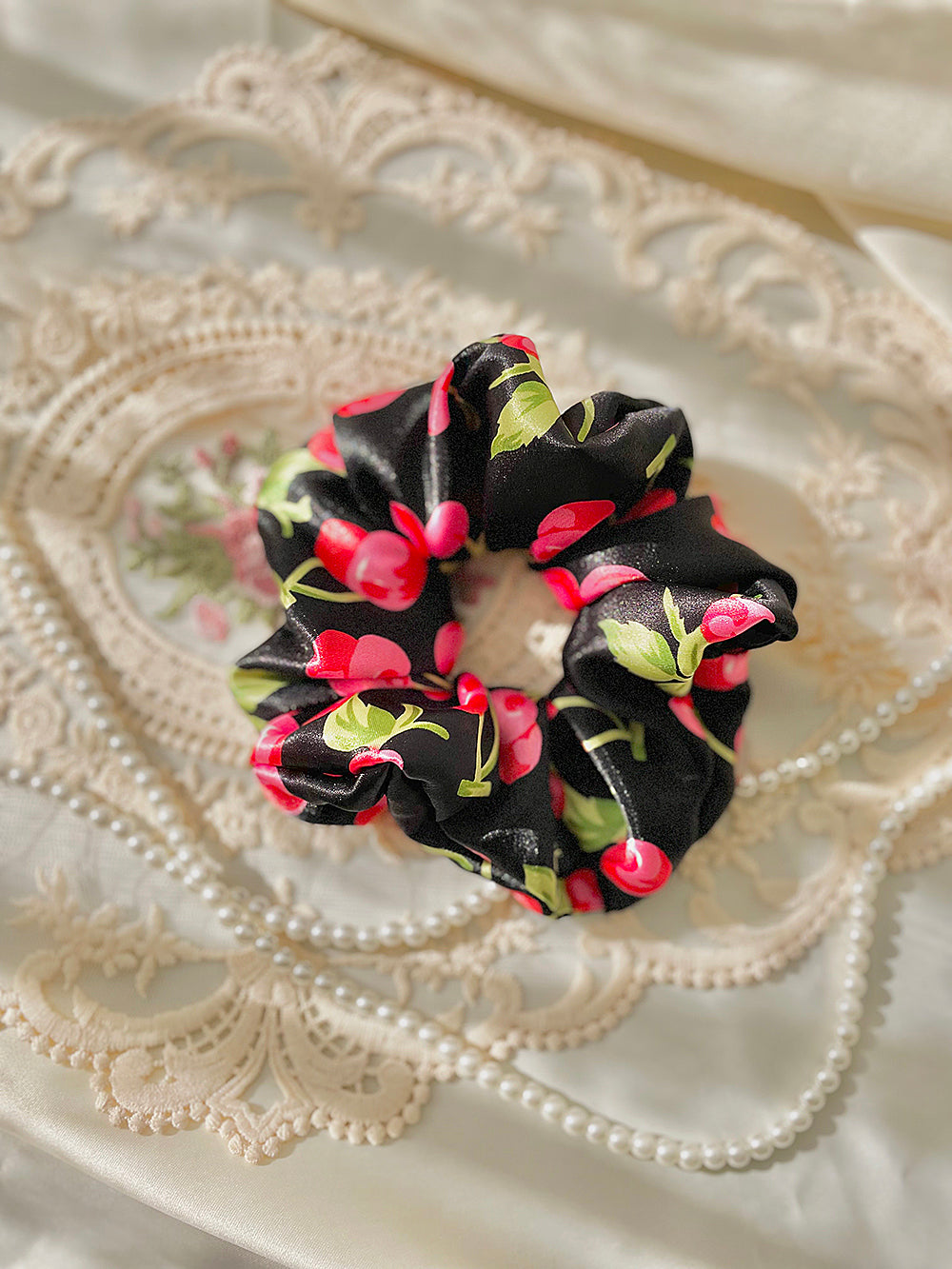 Cherry Printing Satin Hair Scrunchie (2color)