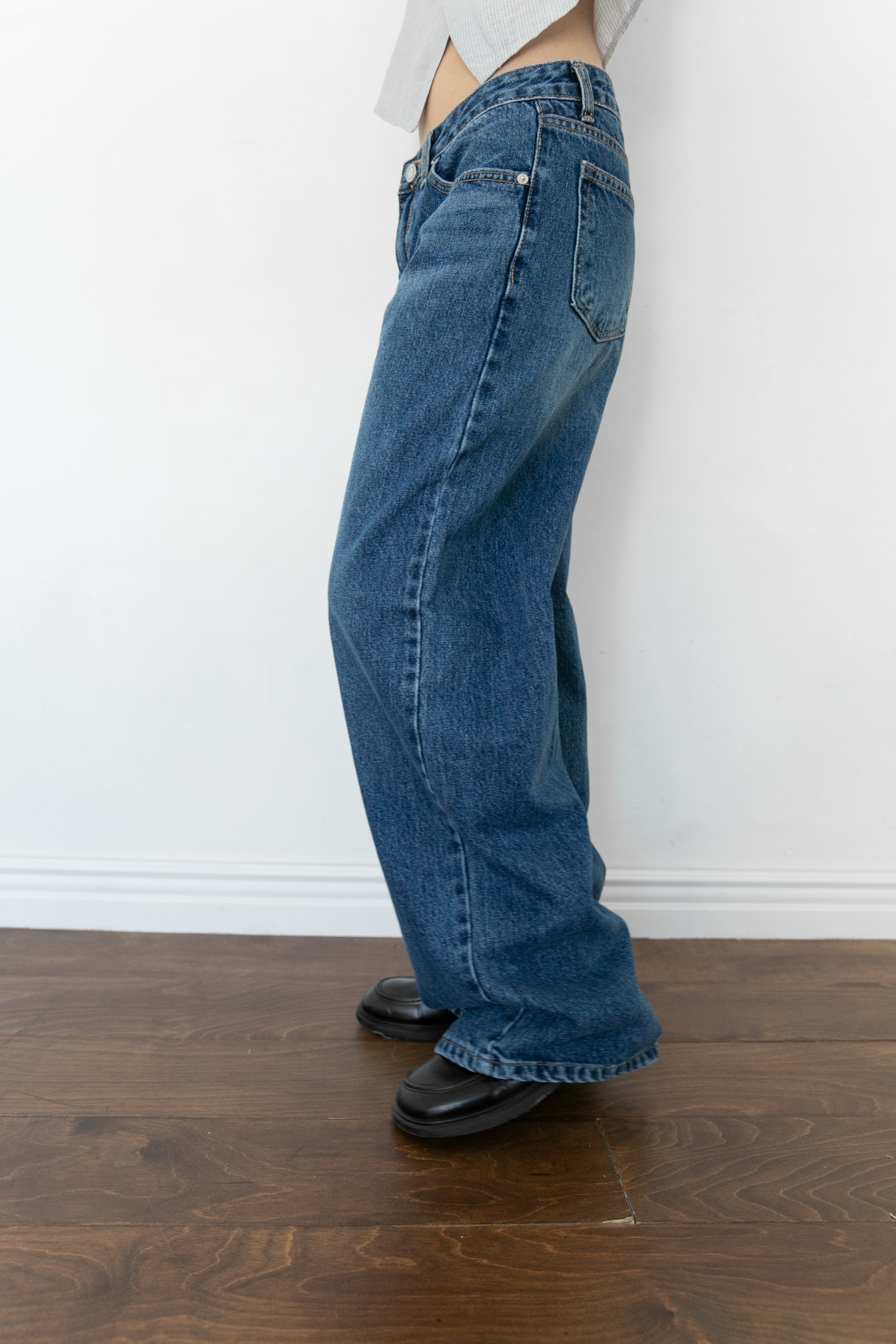 standard low denim pants(S-M)