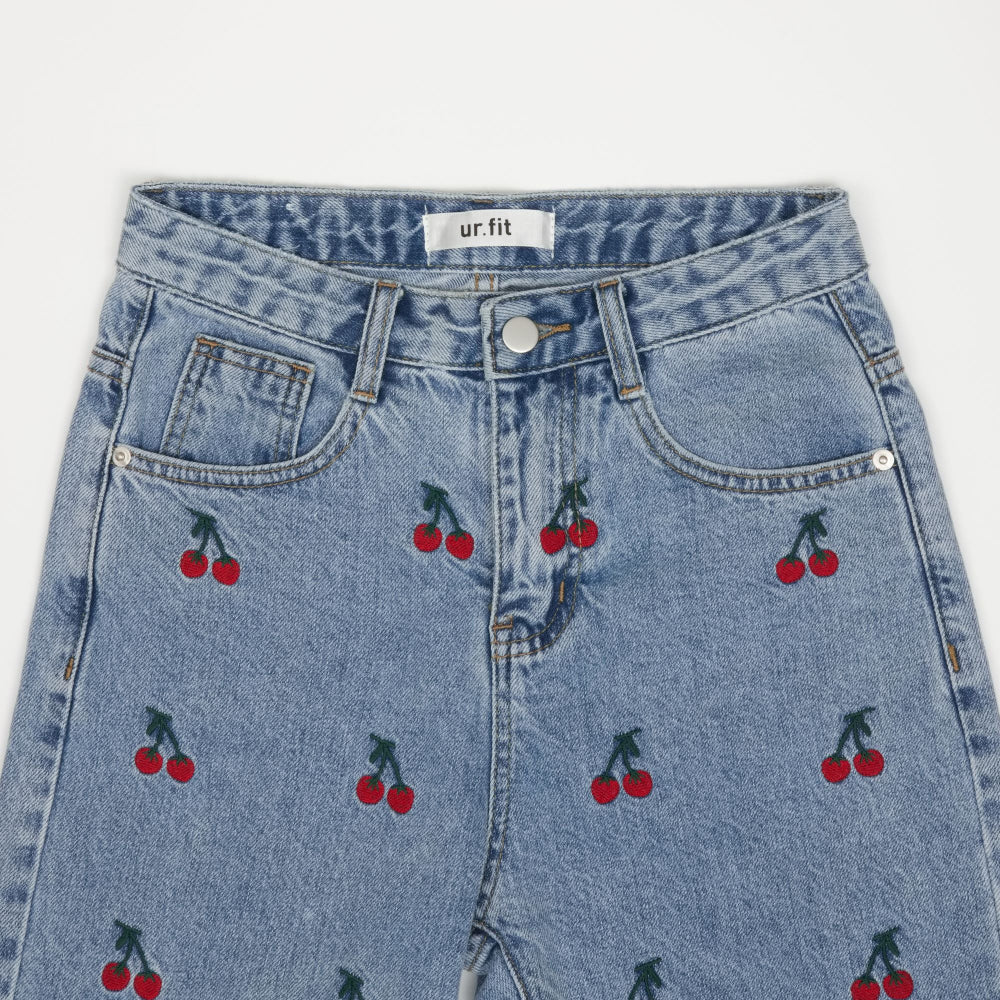 STRAIGHT FIT CHERRY EMBROIDERY CROPPED DENIM PANTS [6811]