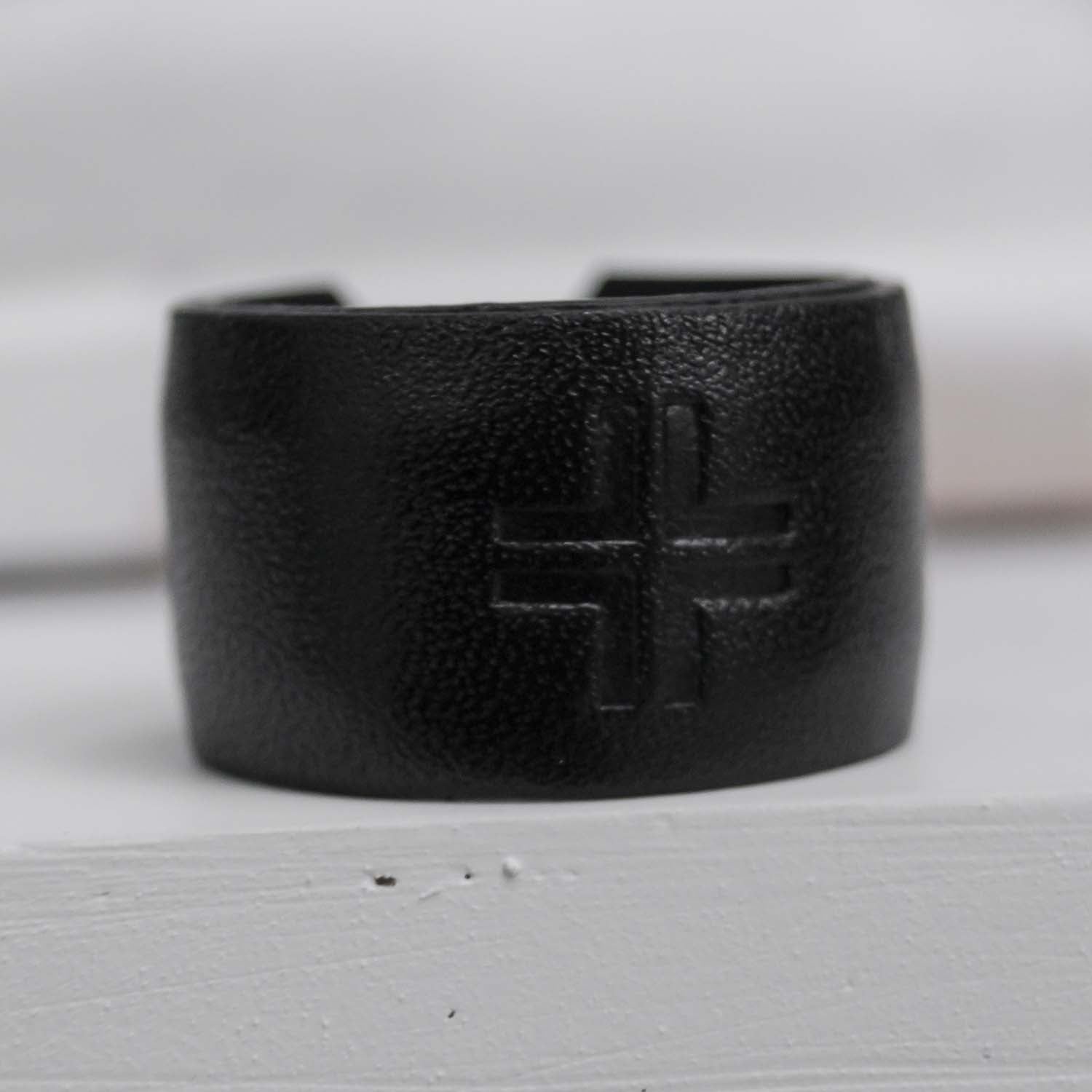 [BLESSEDBULLET]cowskin leather ring