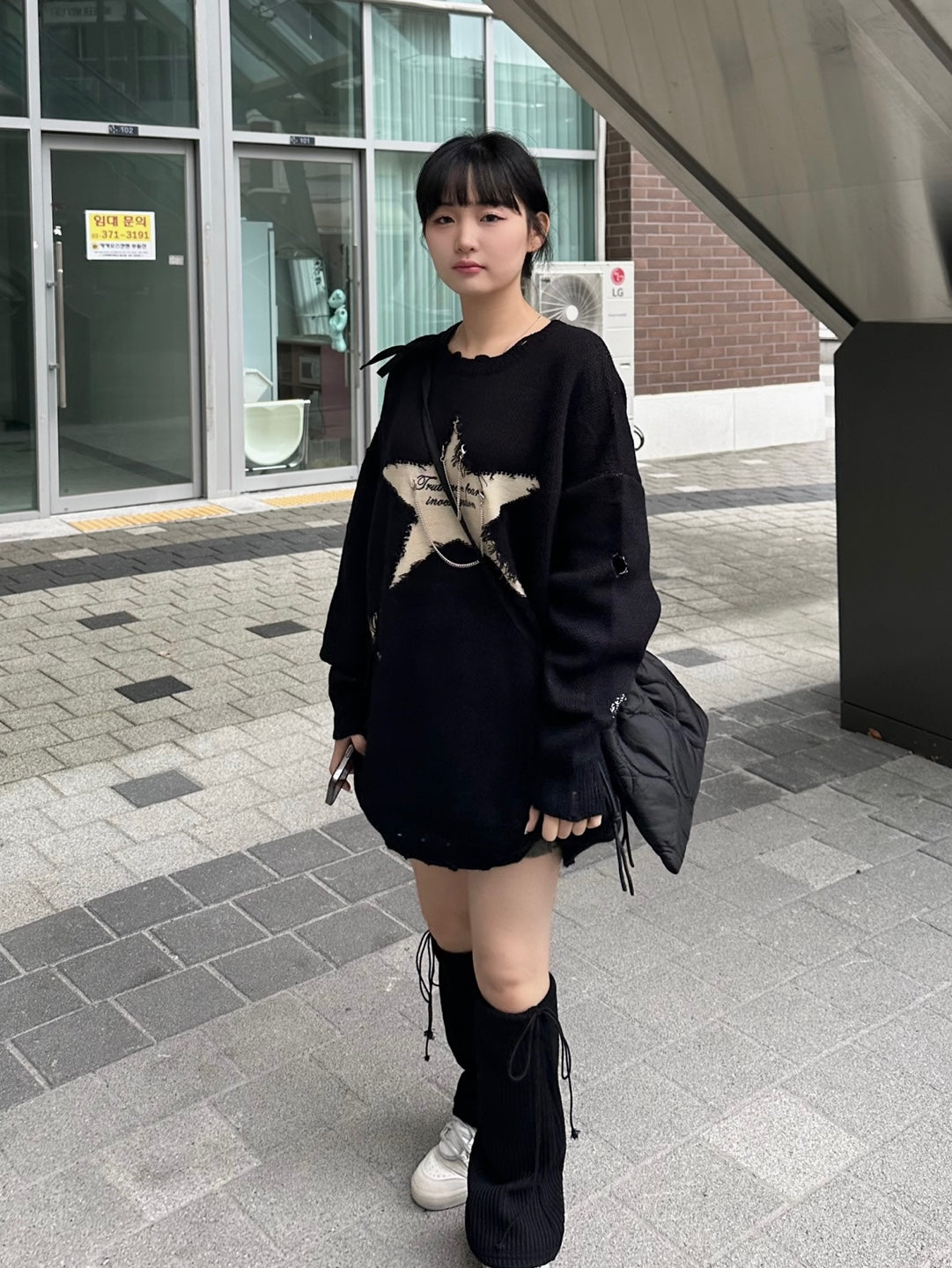 Chain-Star Loose Knit Sweater