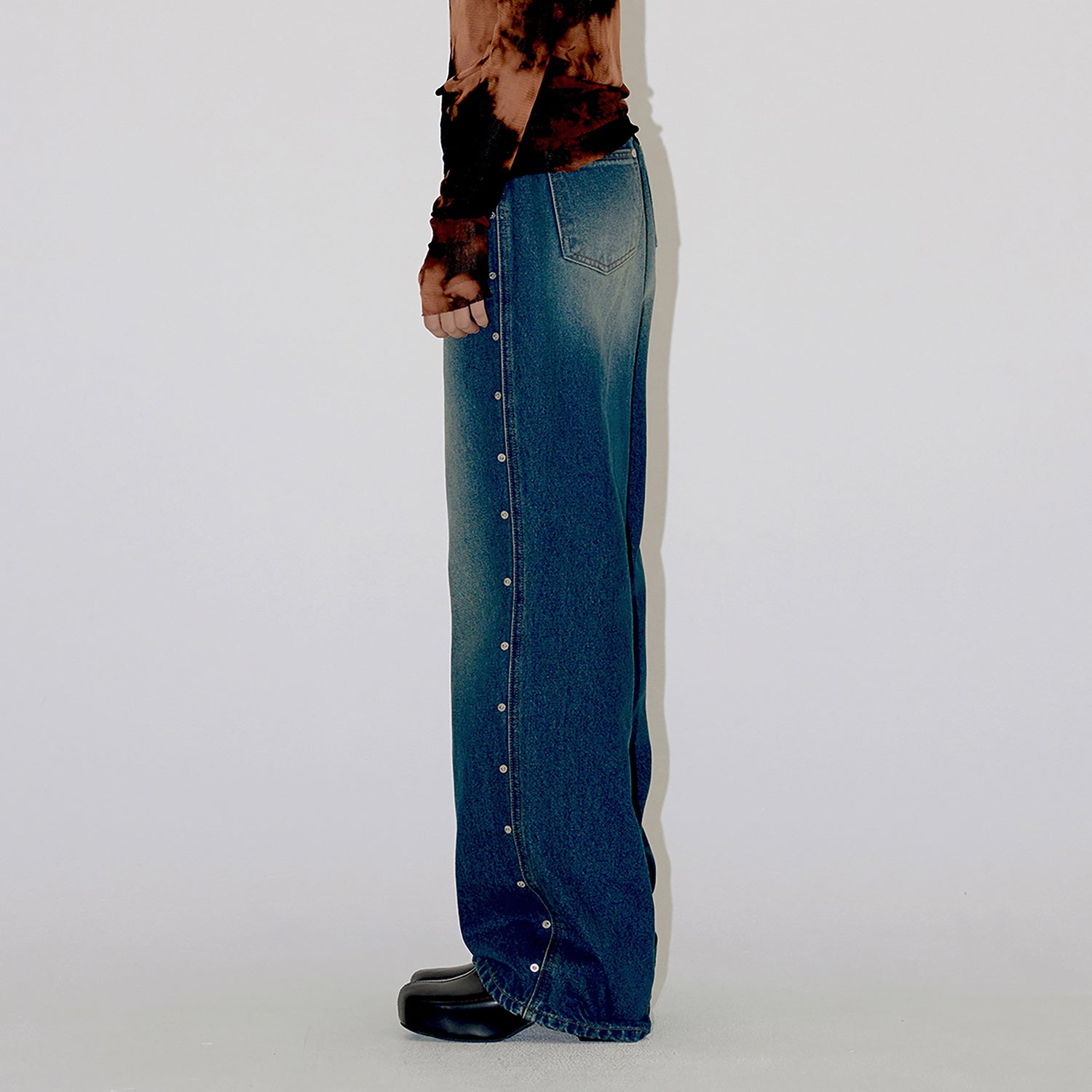 SIDE FASTEN DENIM PANTS (blue)