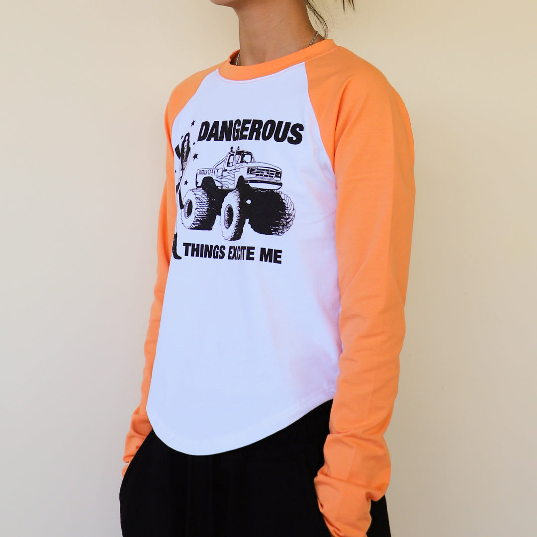 DANGEROUS Raglan long-sleeved T-Shirt (WHITE ORANGE) WOMENS