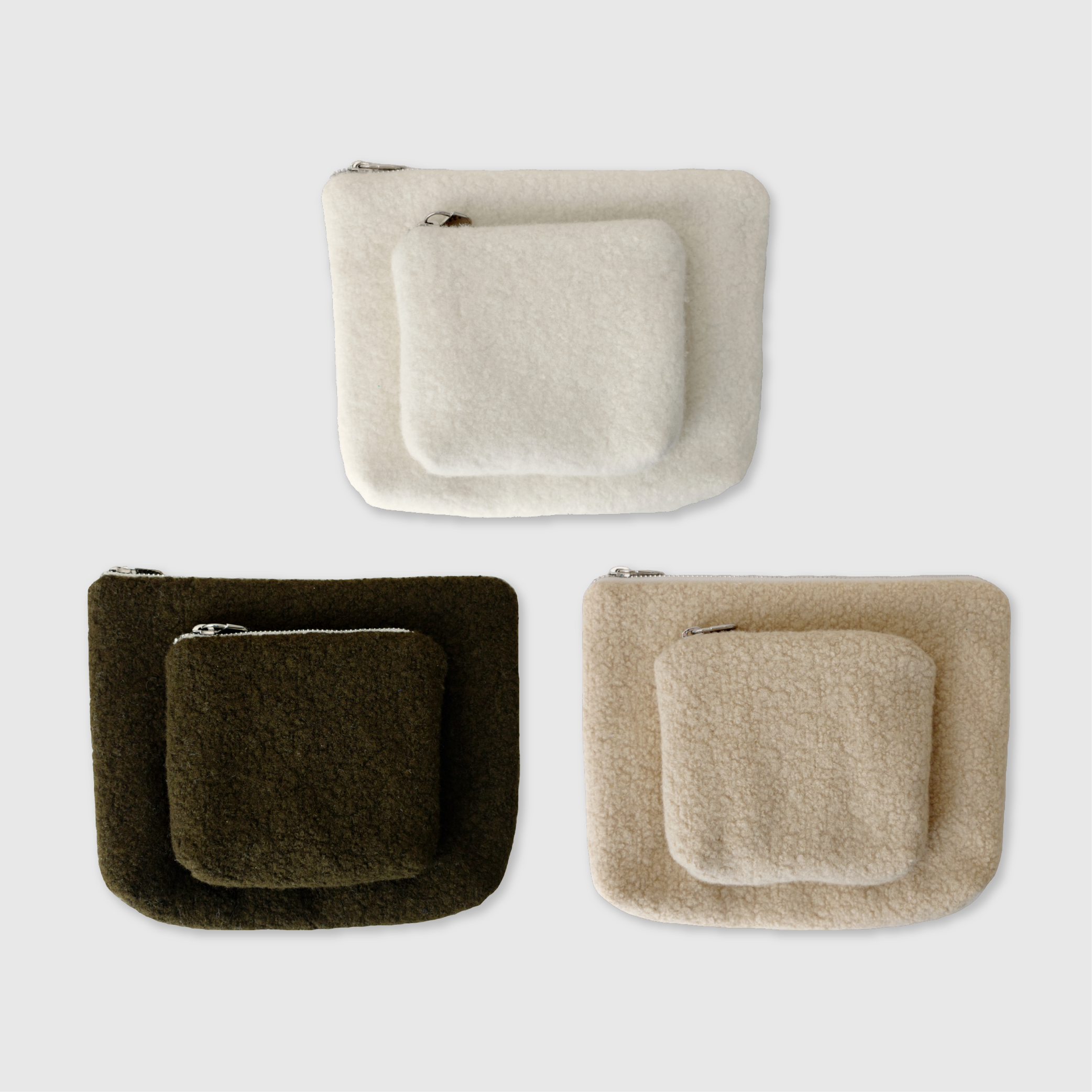 [unfold] Fluffy pouch - Small (3 colors)