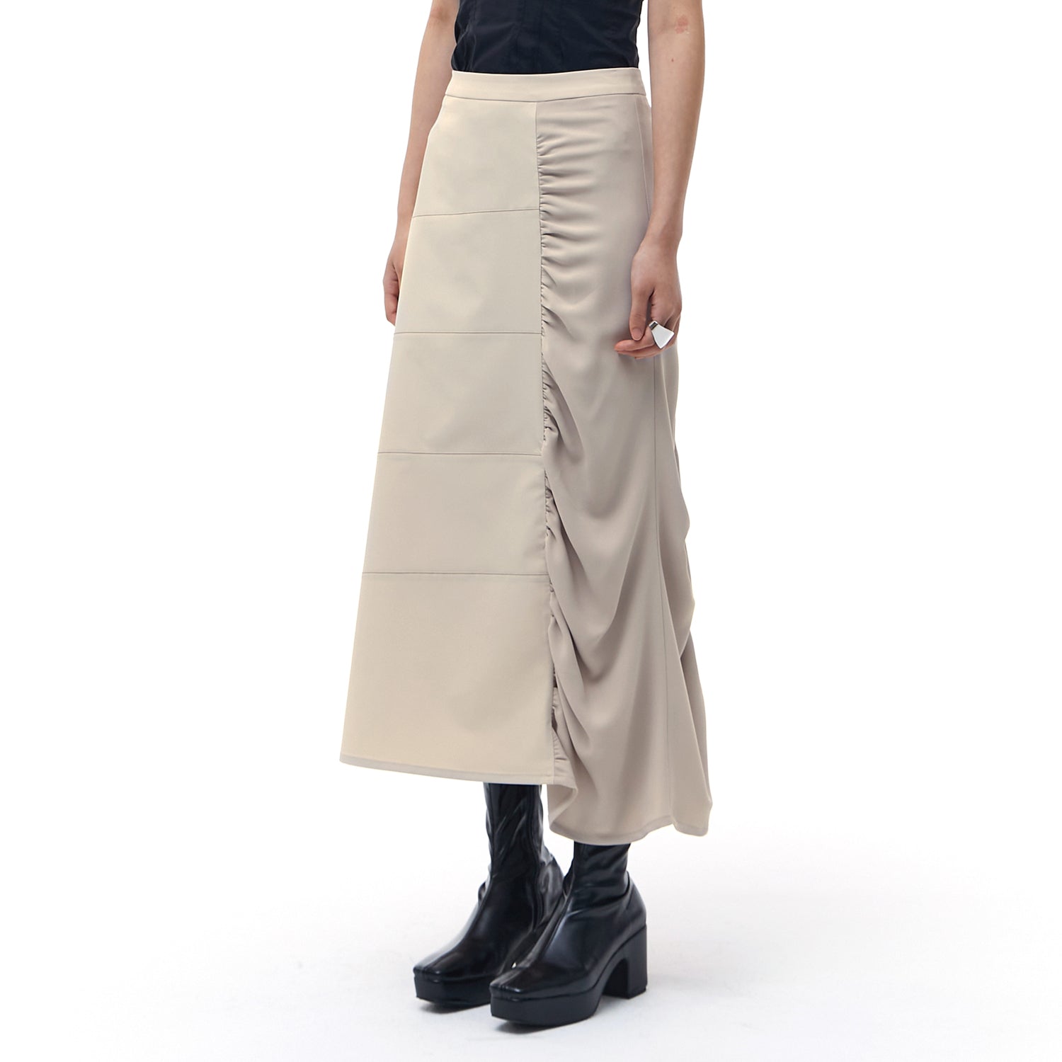 Shirring Panel Skirt _Beige