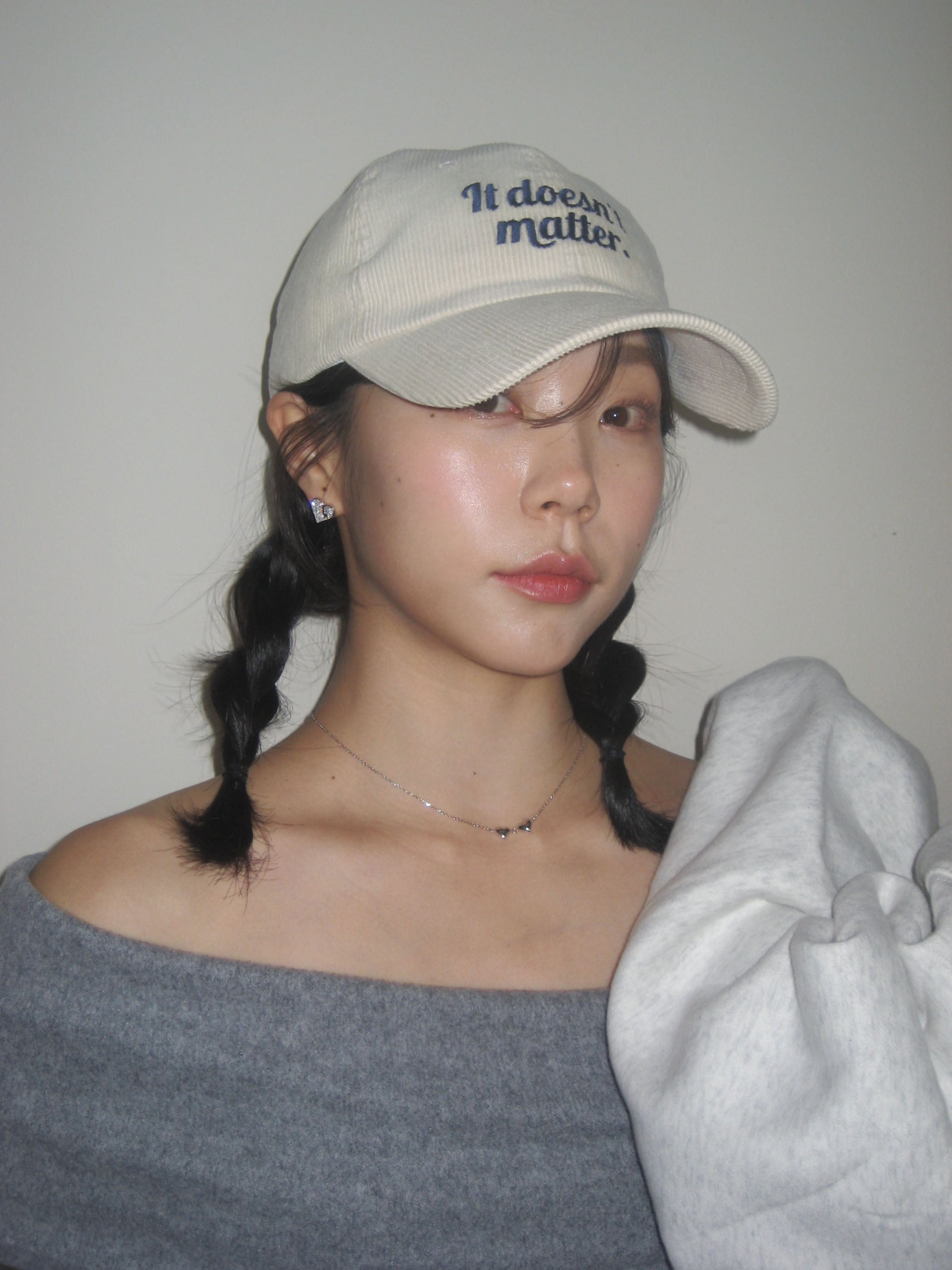 Corduroy logo ball cap (Ivory)