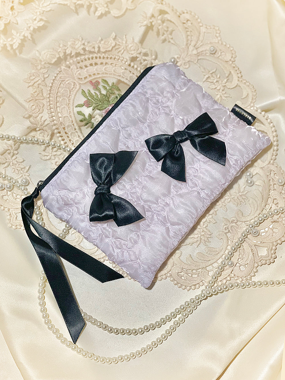 Glossy Organza Ribbon Zip-pouch (M