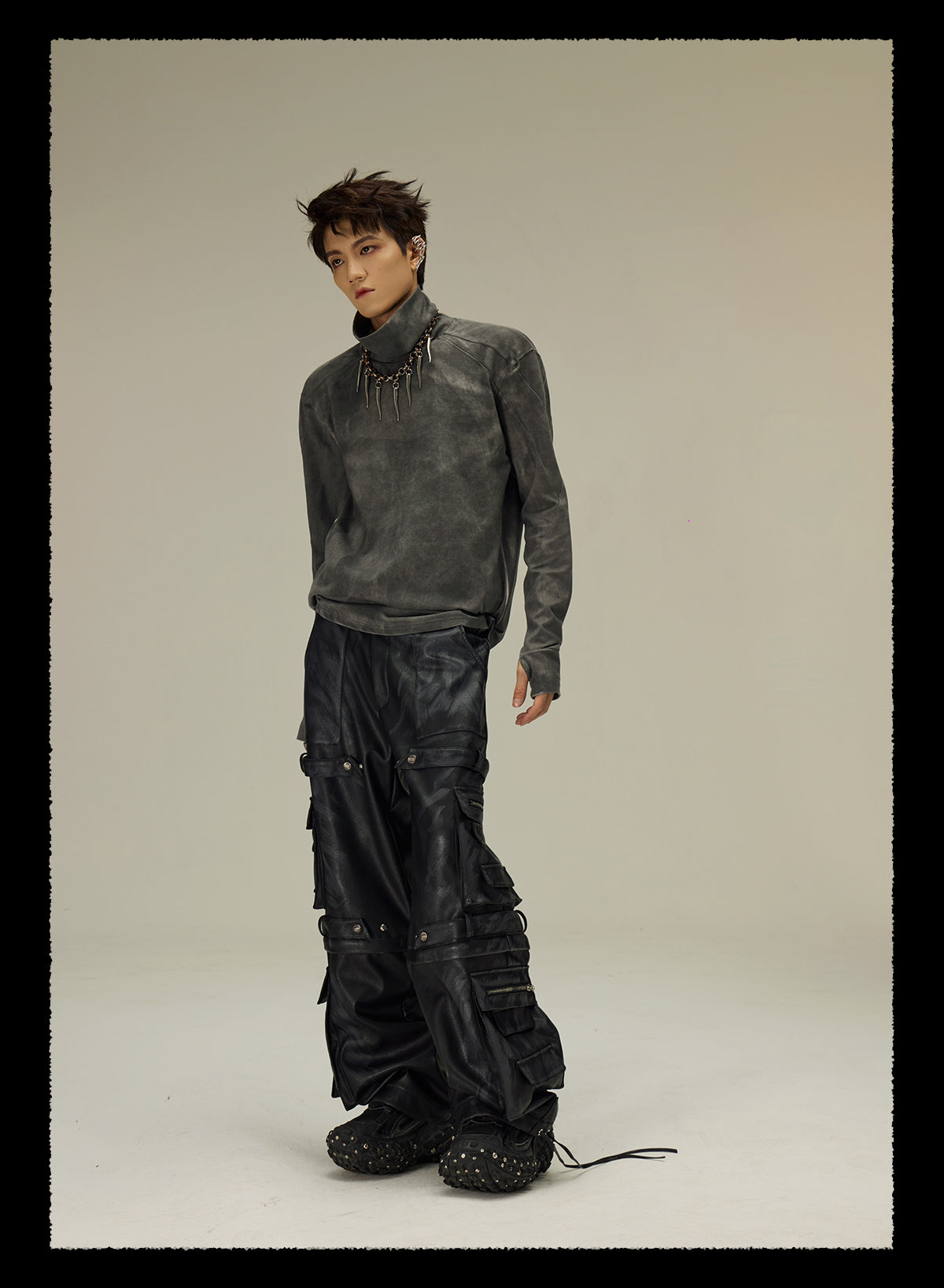  detachable multi-pocket cargo grained mud-dyed leather pants