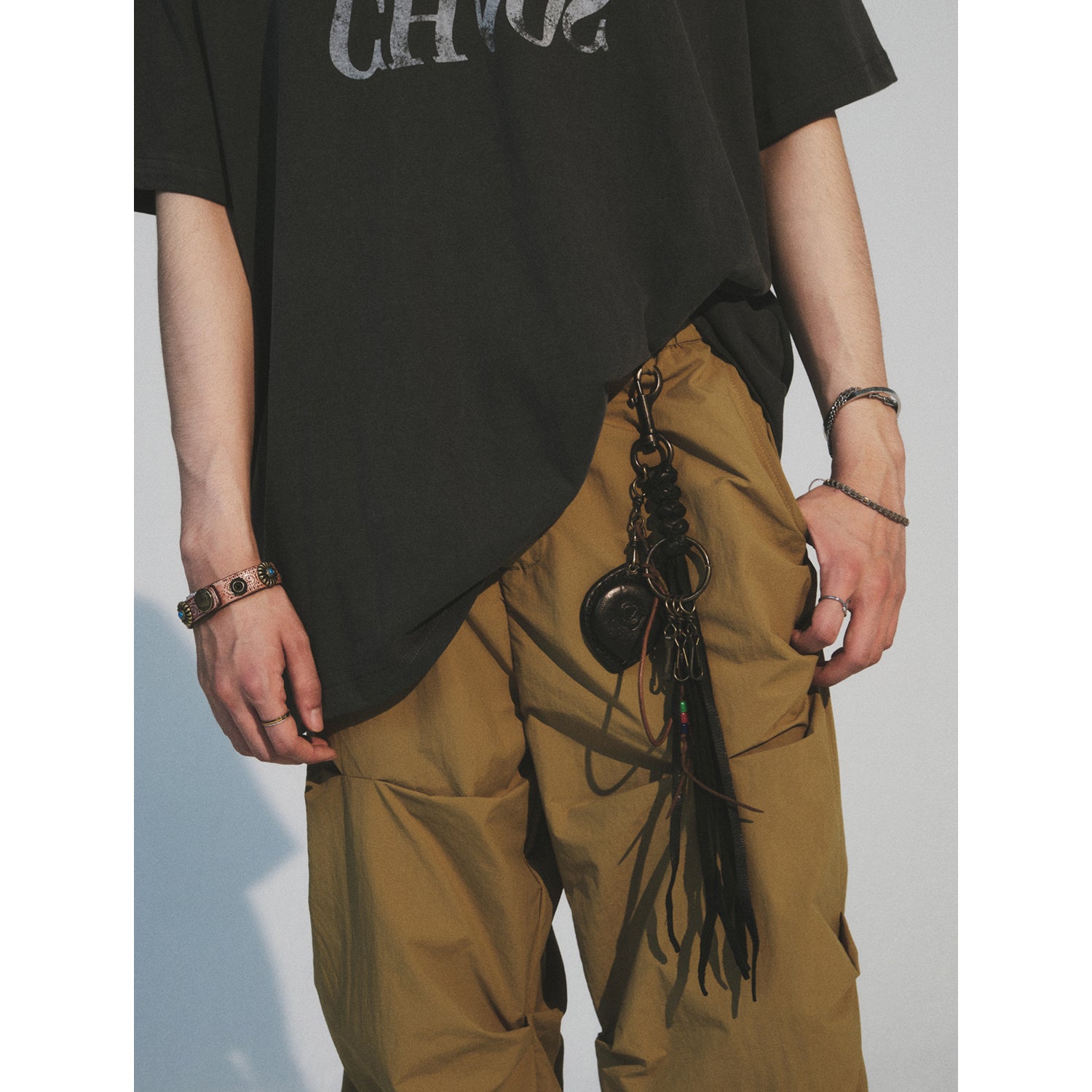 CREASE NYLON BANDING PANTS_OLIVE GREEN