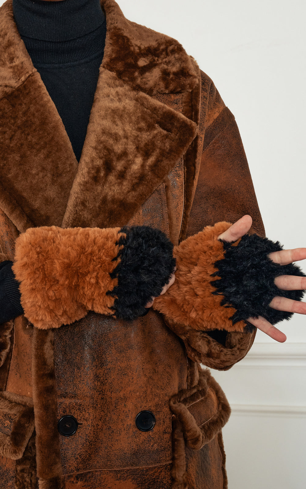 HANDMADE RABBIT FUR GLOVES_[BR