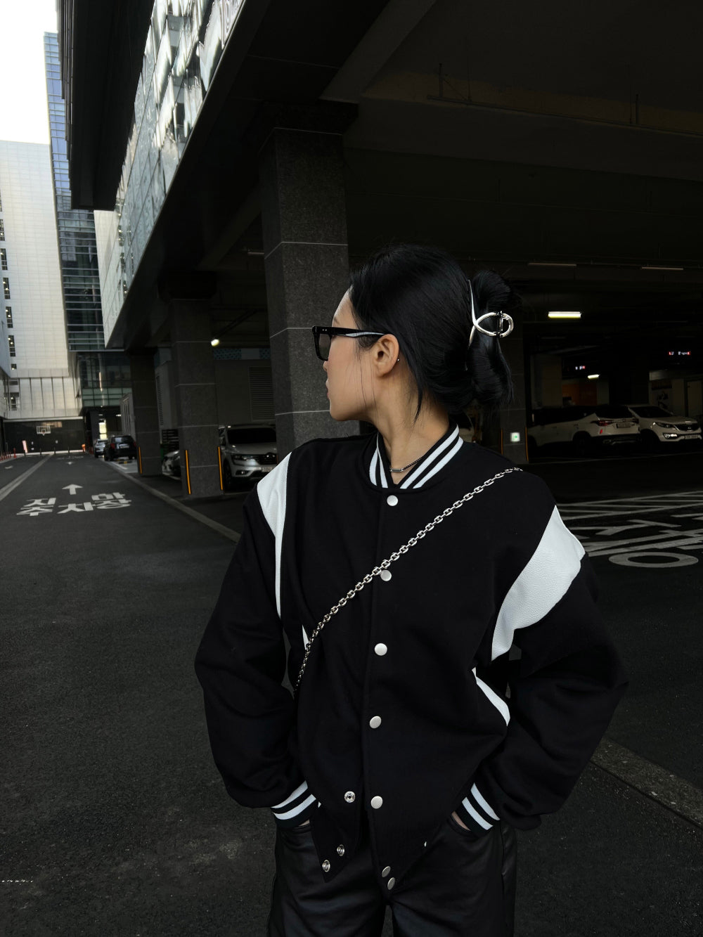 [UNISEX] Varsity stadium leather point jacket (Black)