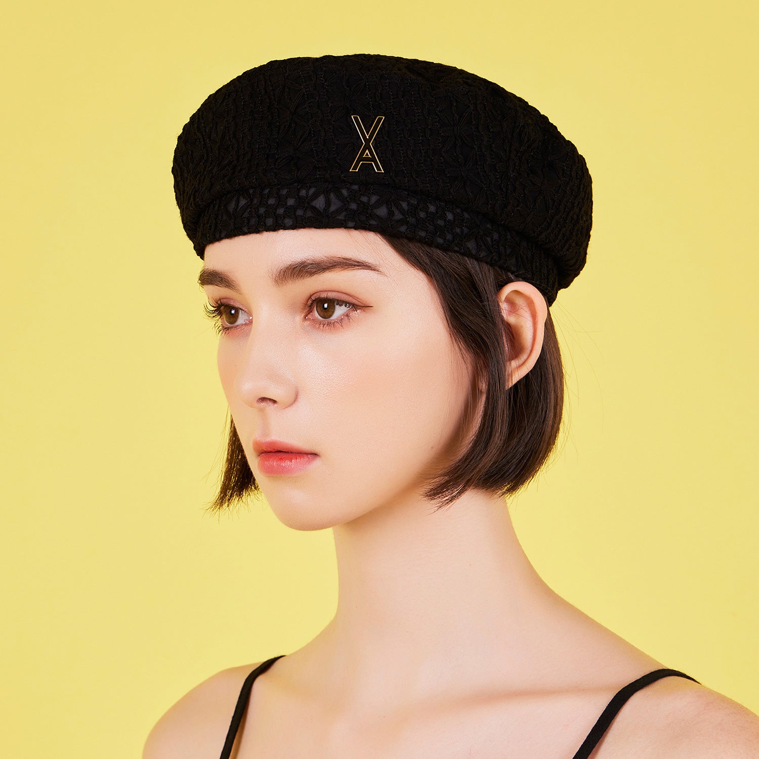 Epoxy Stud See Through Beret Black