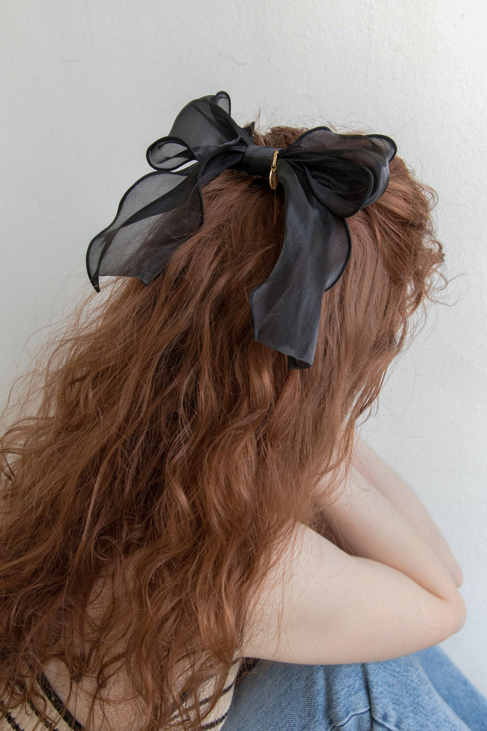 Black organza ruffle ribbon hairpin