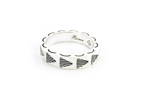 PATTERN RING